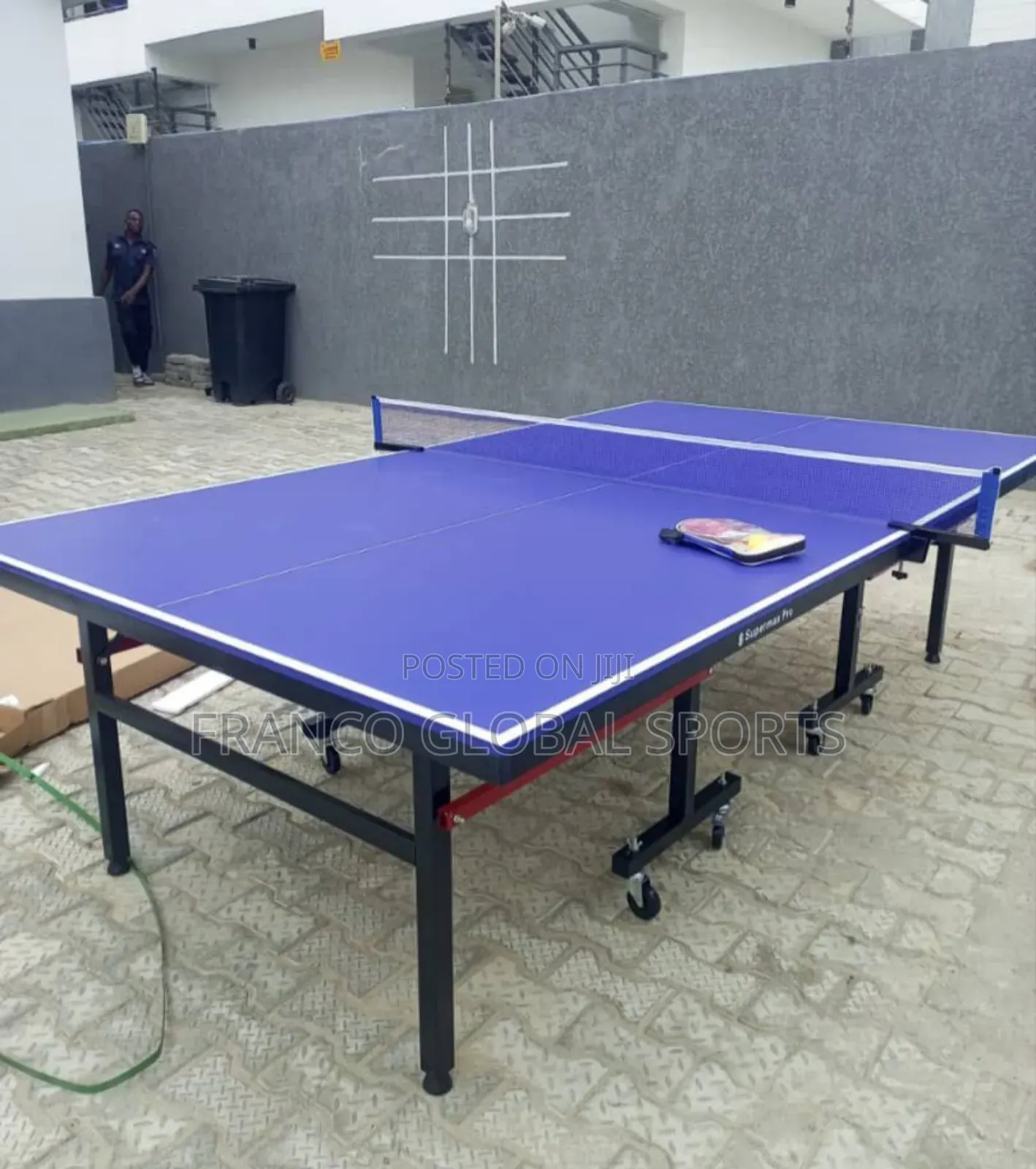 Professional Outdoor/Indoor Tennis Table