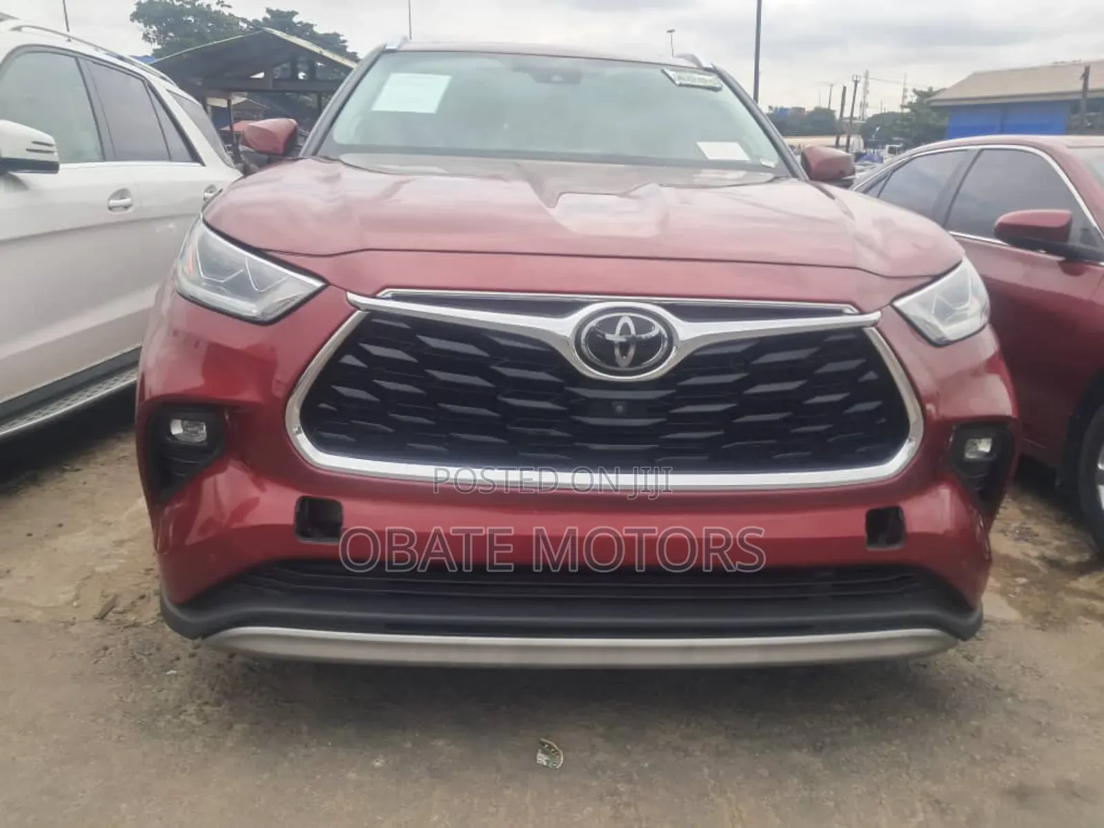 Toyota Highlander Platinum 2021 Red
