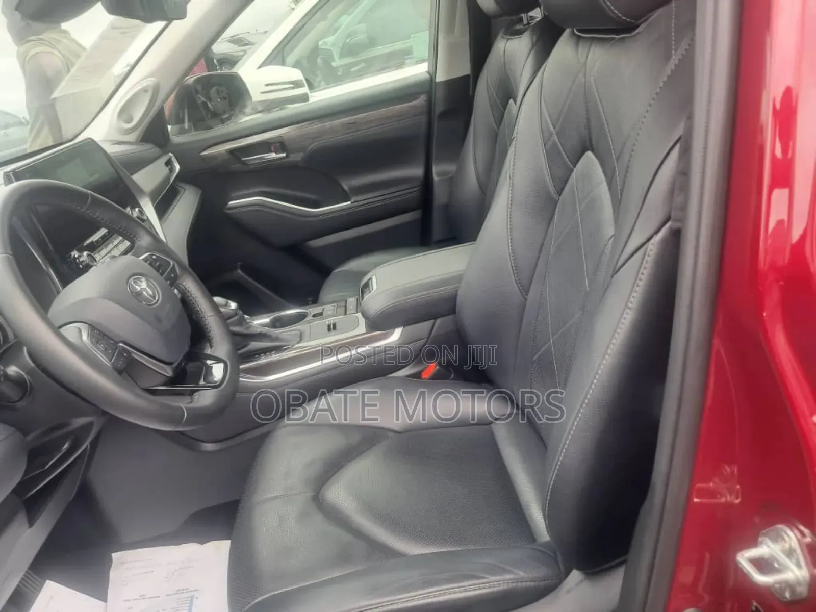 Toyota Highlander Platinum 2021 Red