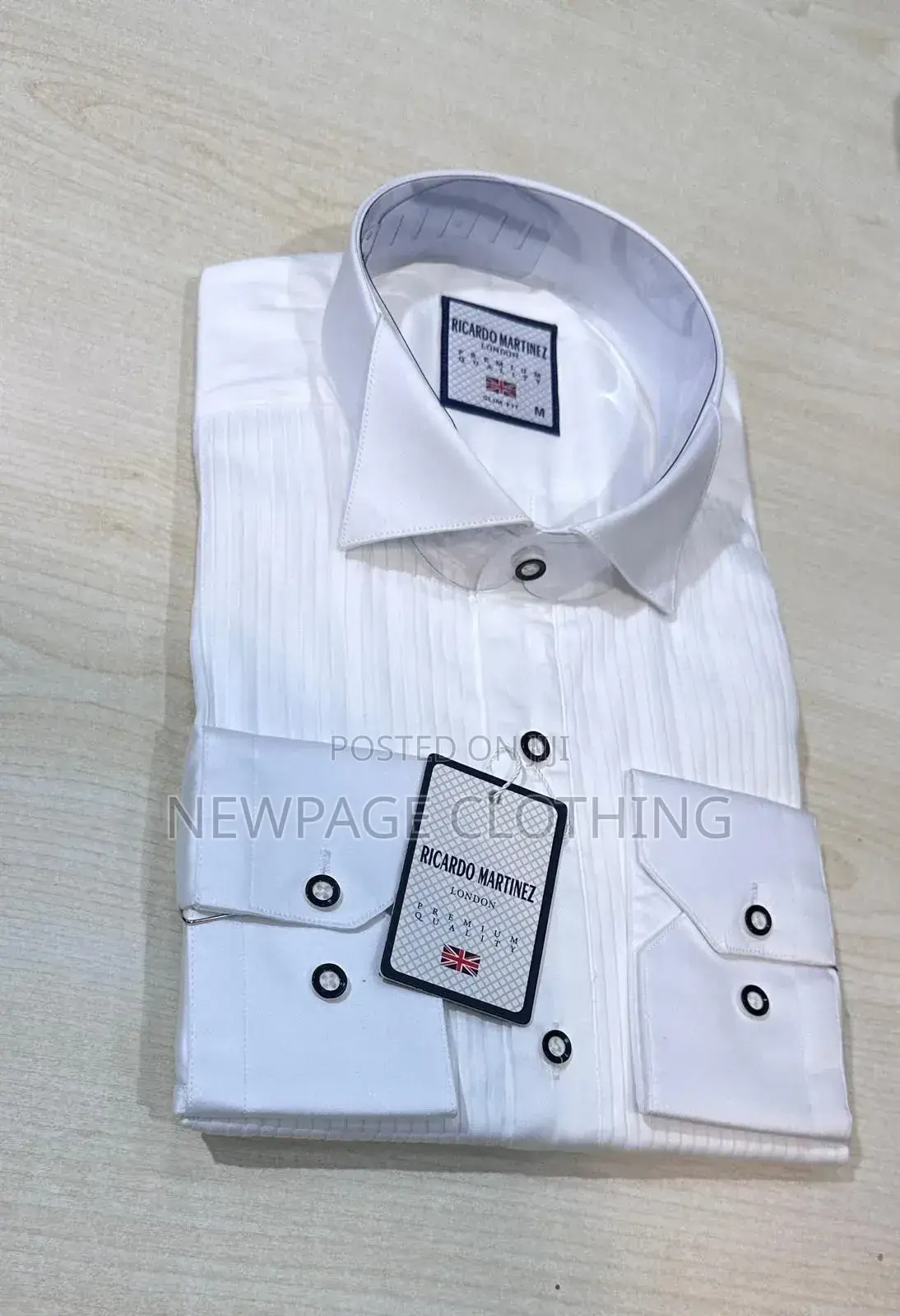 Elegant Beige Slim Fit Double-Breasted Suit