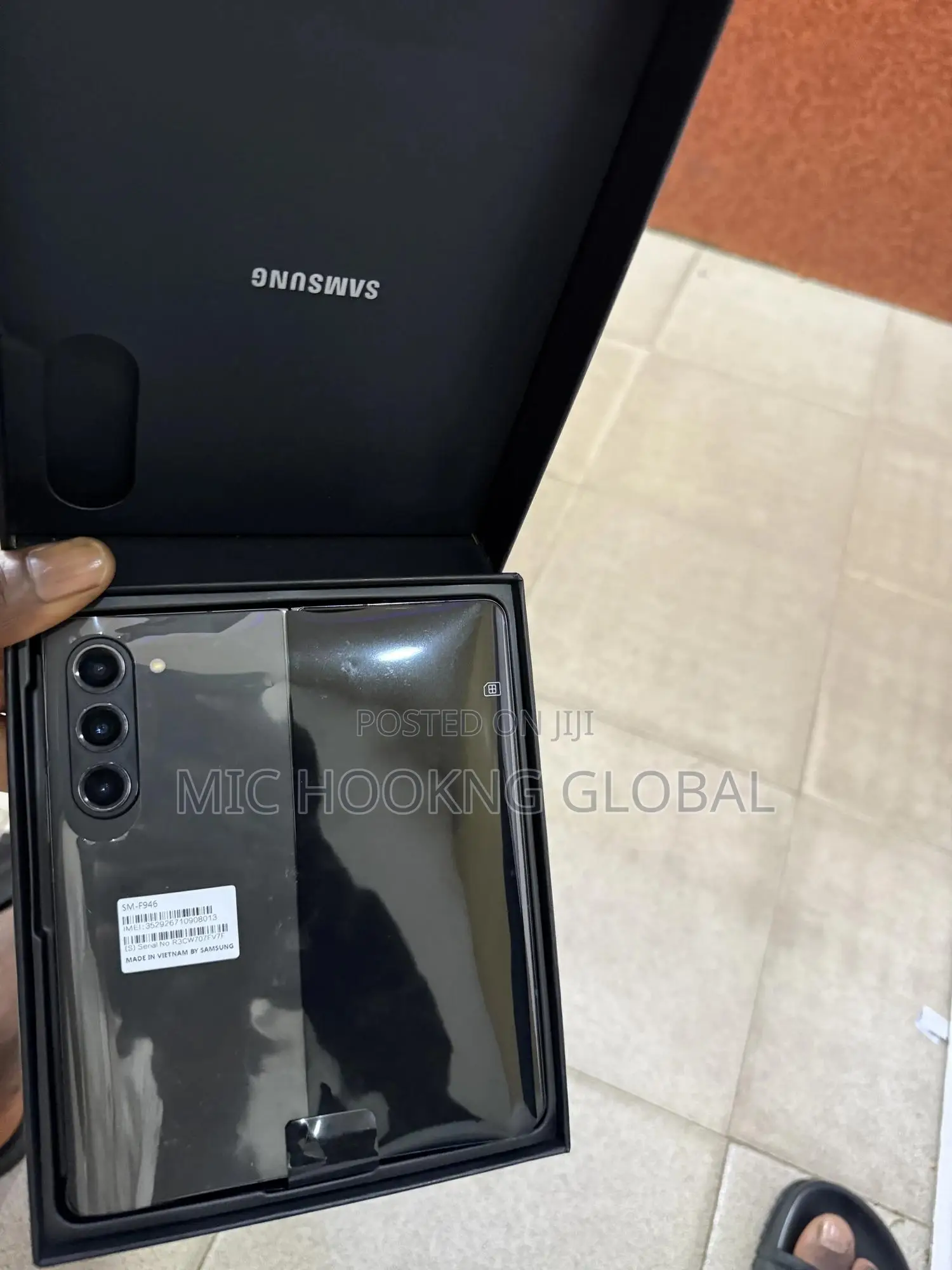 Samsung Galaxy Fold 5G 512 GB Gray