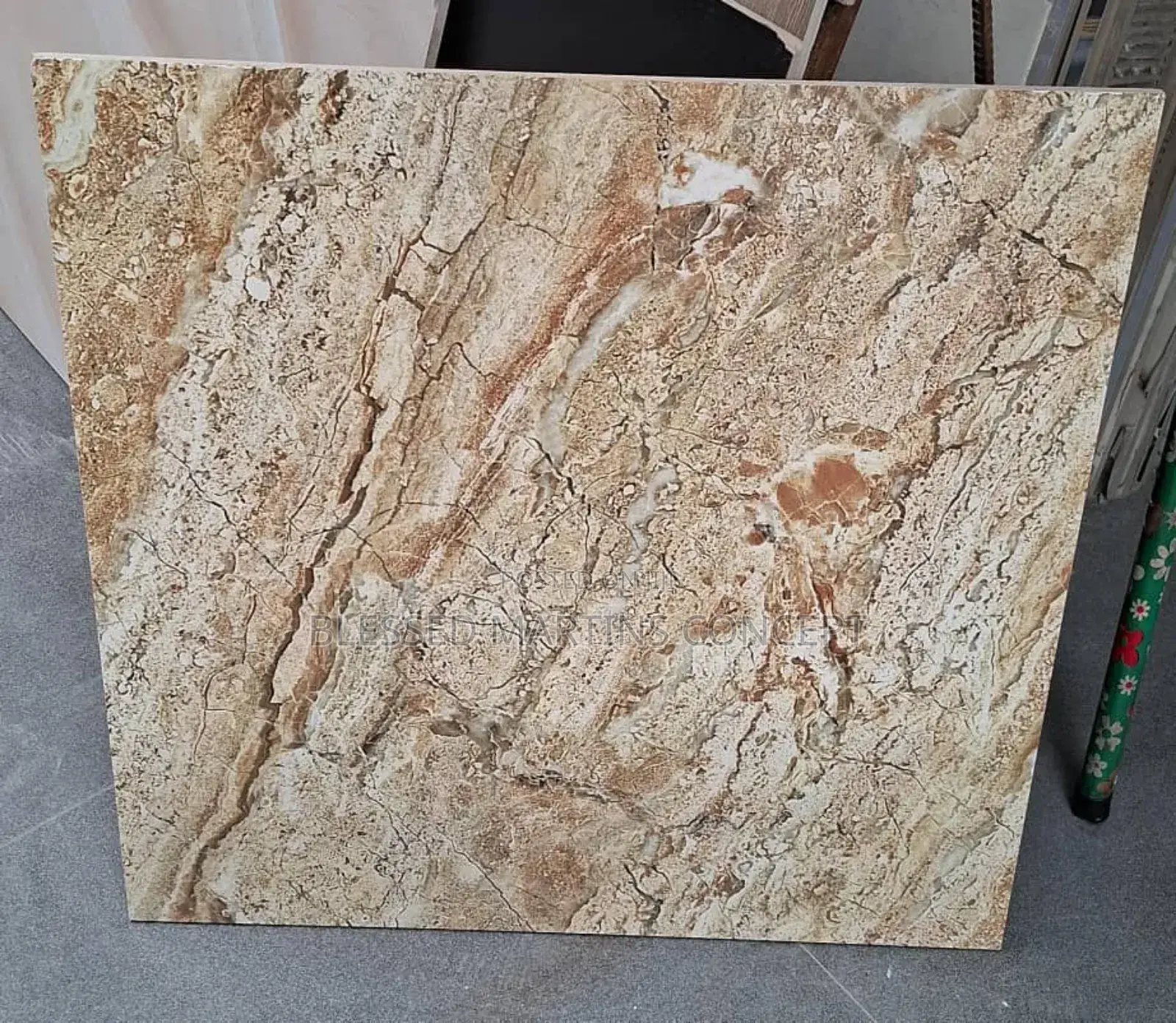 Quality Anti Slippery Floor Tile, Good for Rooms/Parlor, Passage, Etc