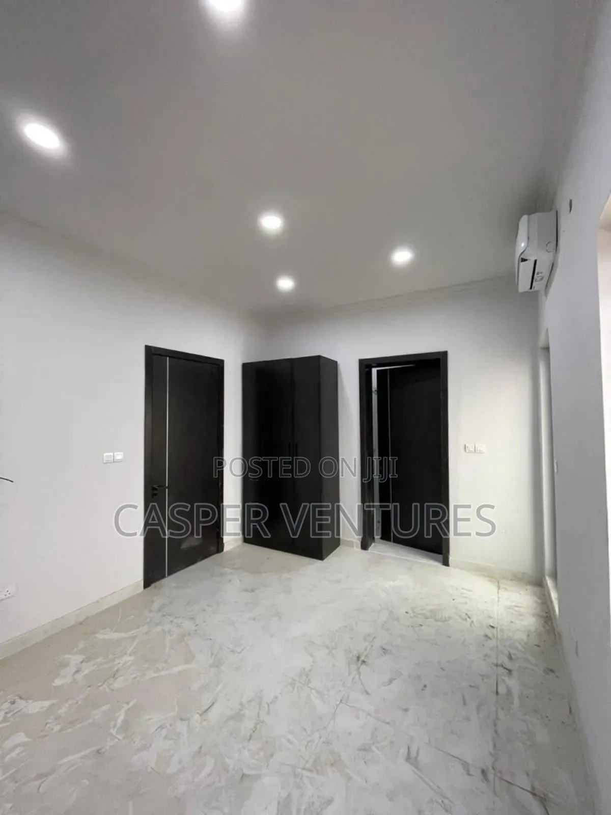 2bdrm Block of Flats in Cosby, Ikate for sale