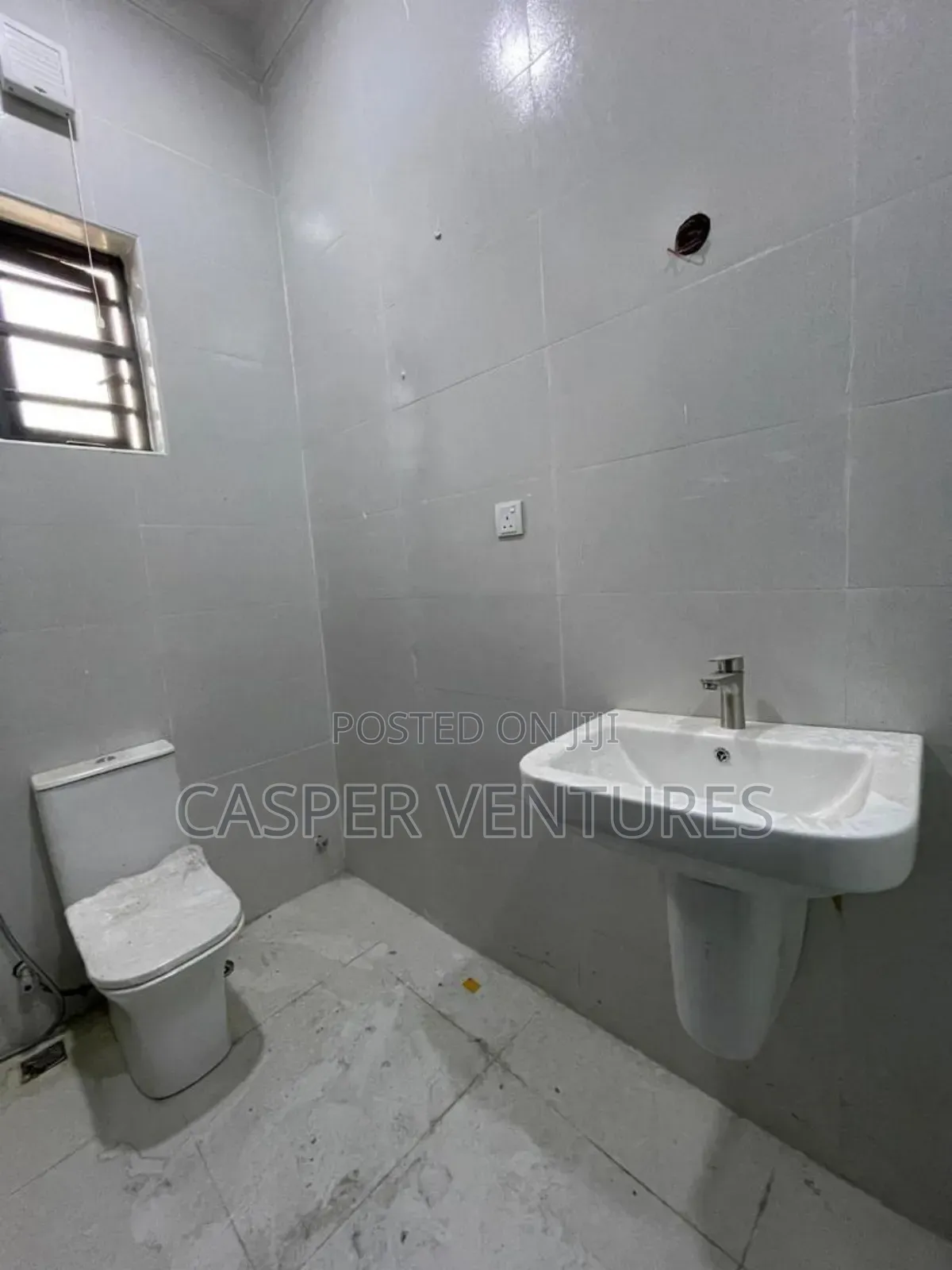 2bdrm Block of Flats in Cosby, Ikate for sale