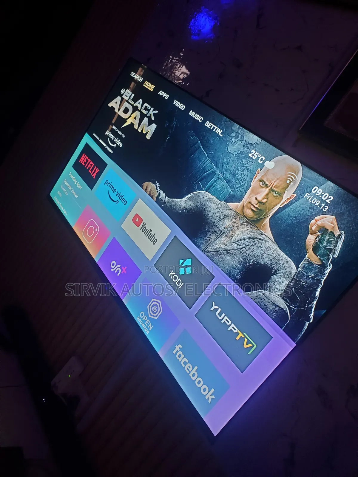 1 Week Old.Lg 55 Inches Frameless and Smart Tv