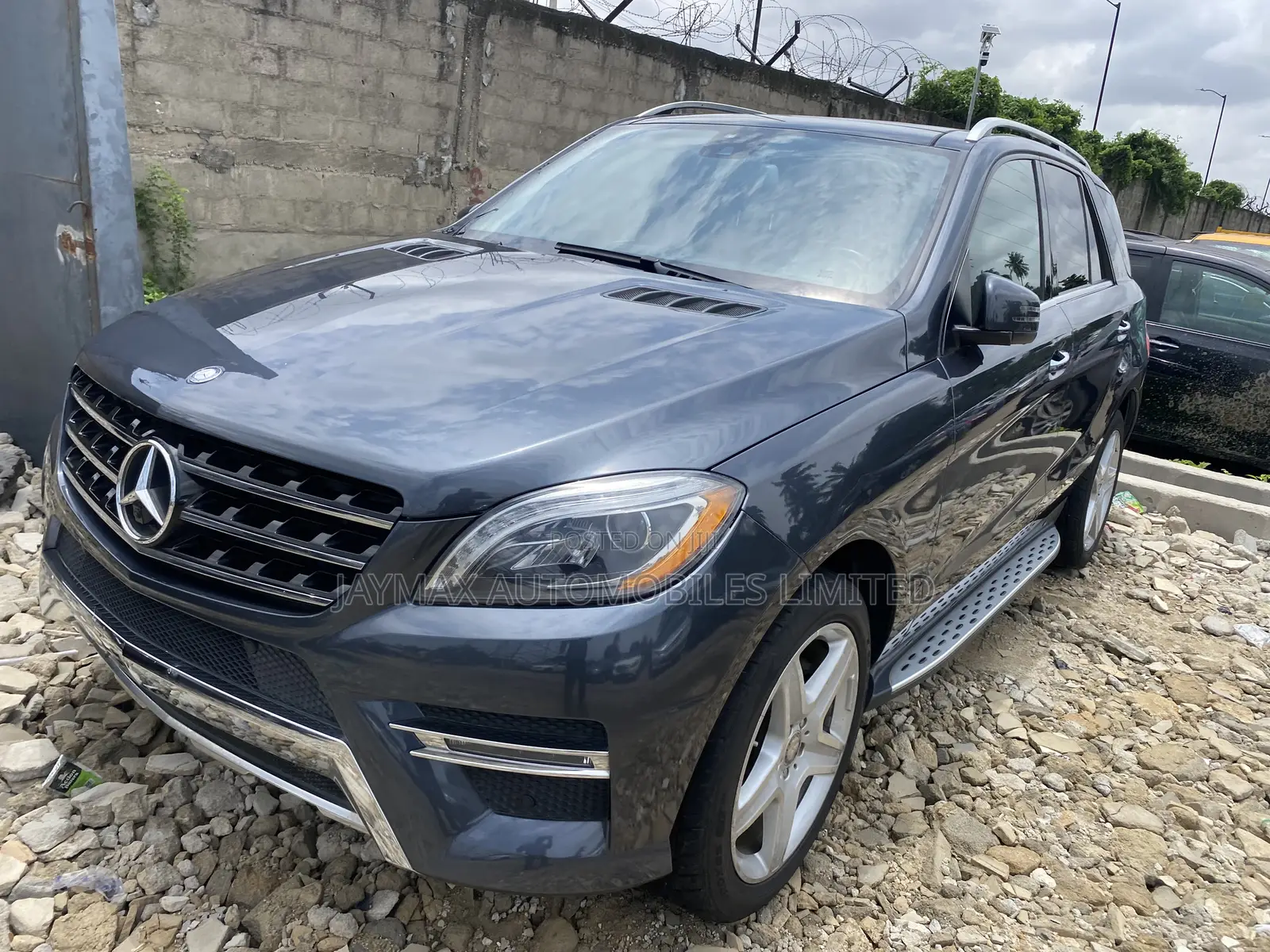 Mercedes-Benz M Class ML400 4MATIC 4dr SUV AWD (3.0L 6cyl Turbo 7A)
