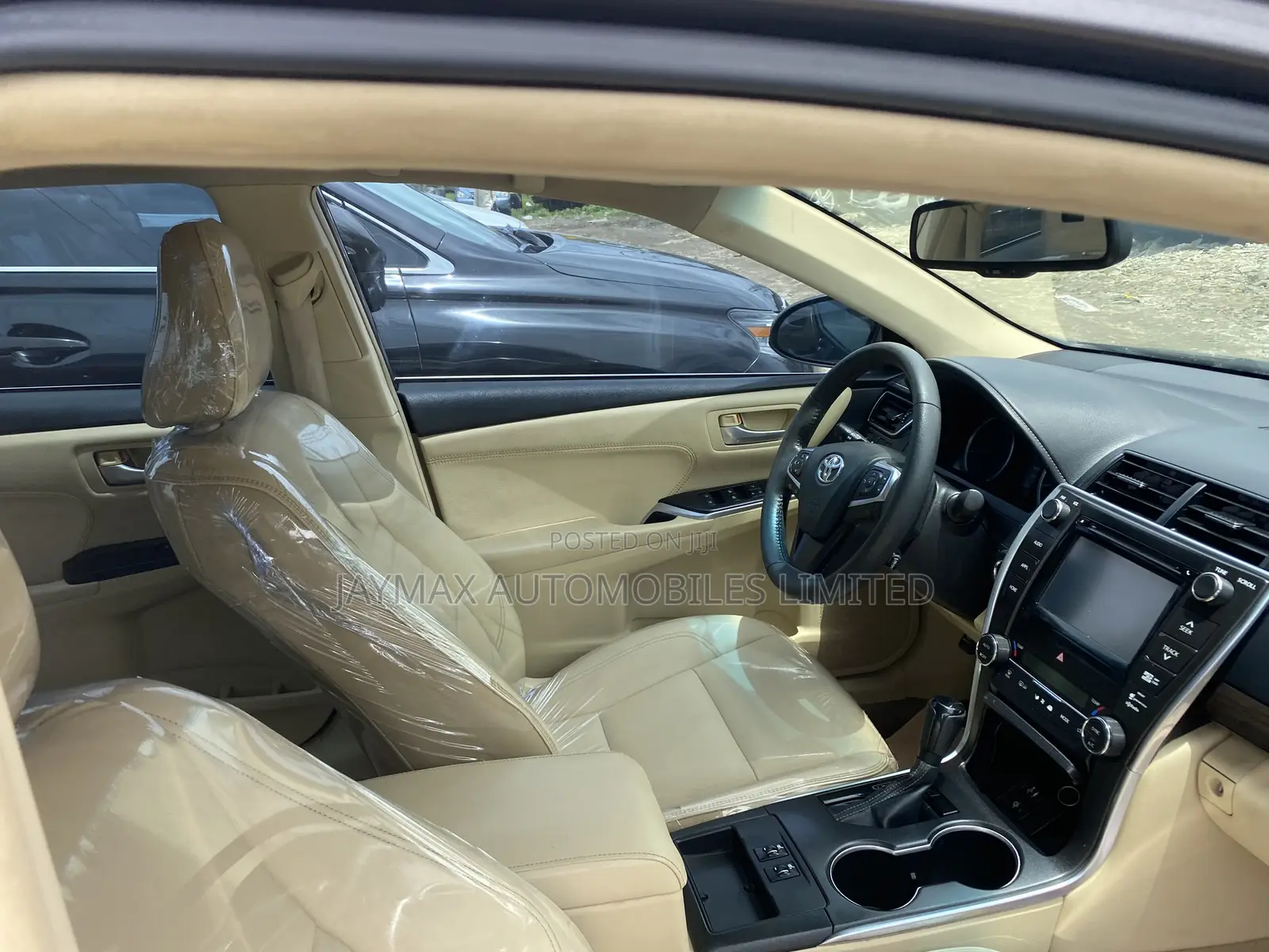 Toyota Camry XLE 4dr Sedan (2.5L 4cyl 6A) 2015 Gray