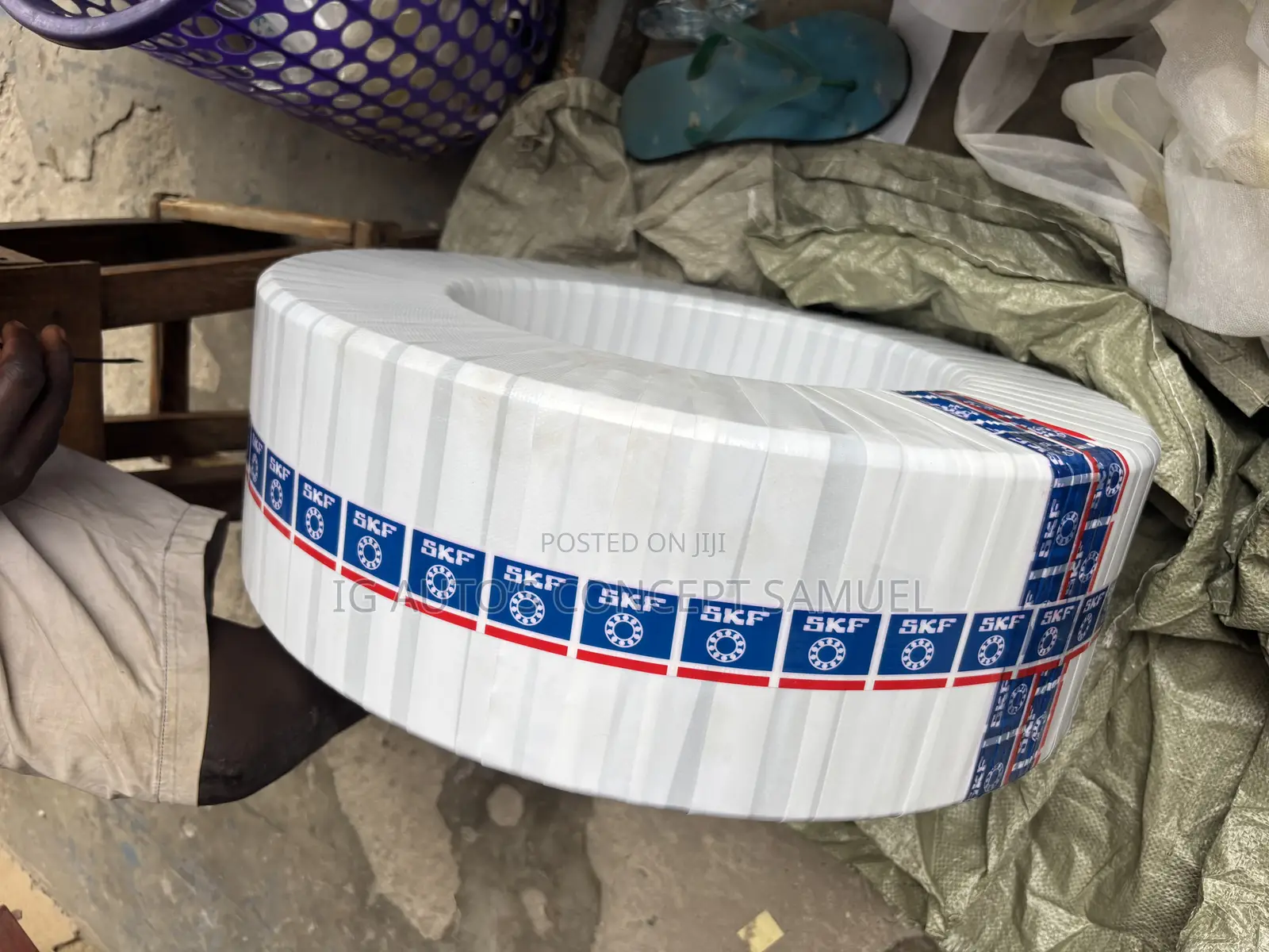23164ca/W33 Skf Original Bearing Available