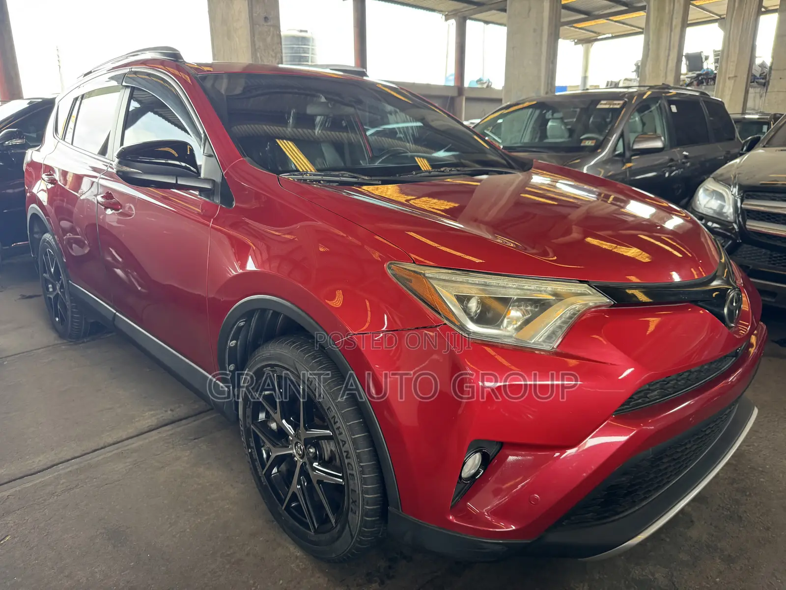 Toyota RAV4 SE AWD (2.5L 4cyl 6A) 2016 Red