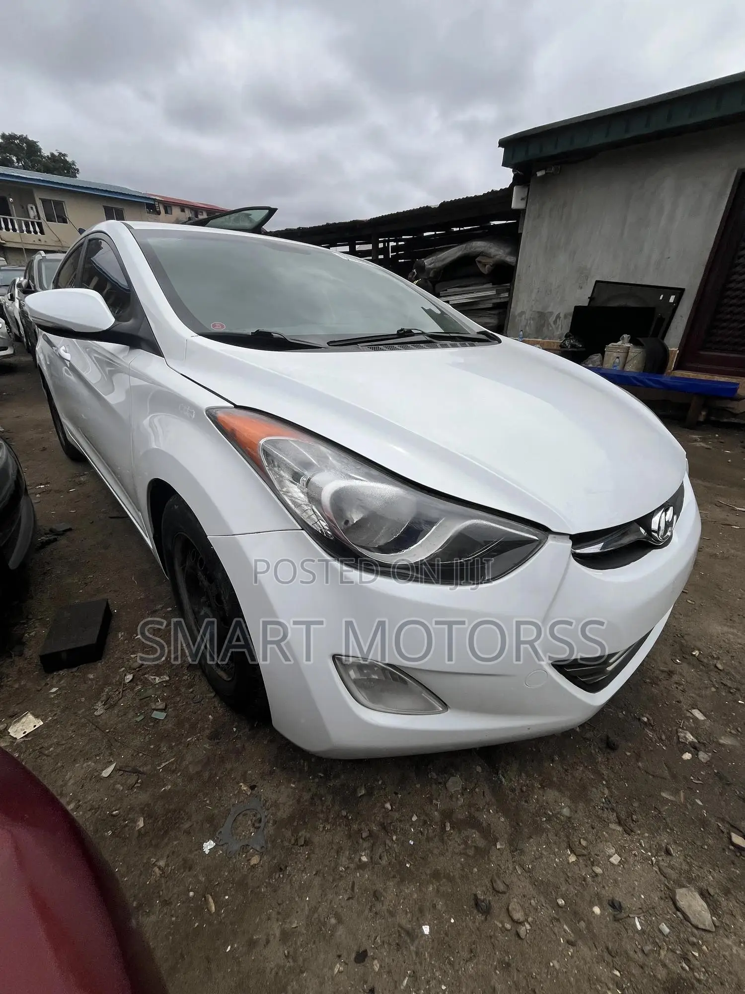 Hyundai Elantra 2012 White