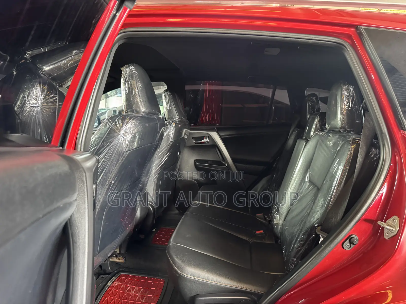 Toyota RAV4 SE AWD (2.5L 4cyl 6A) 2016 Red