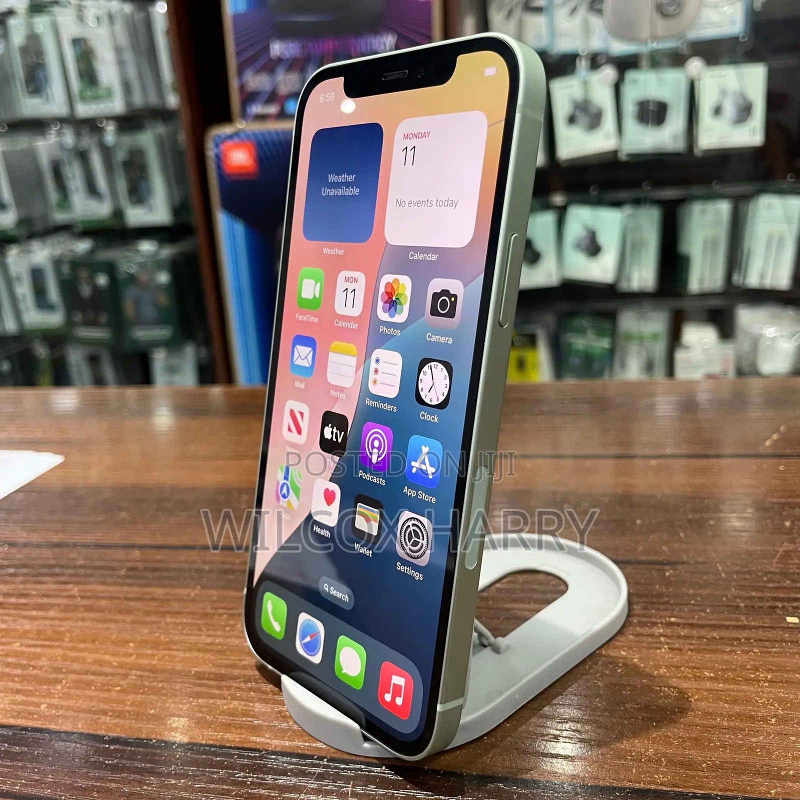 iPhone 12 • 128gb Direct Uk Used With 100% Original Parts