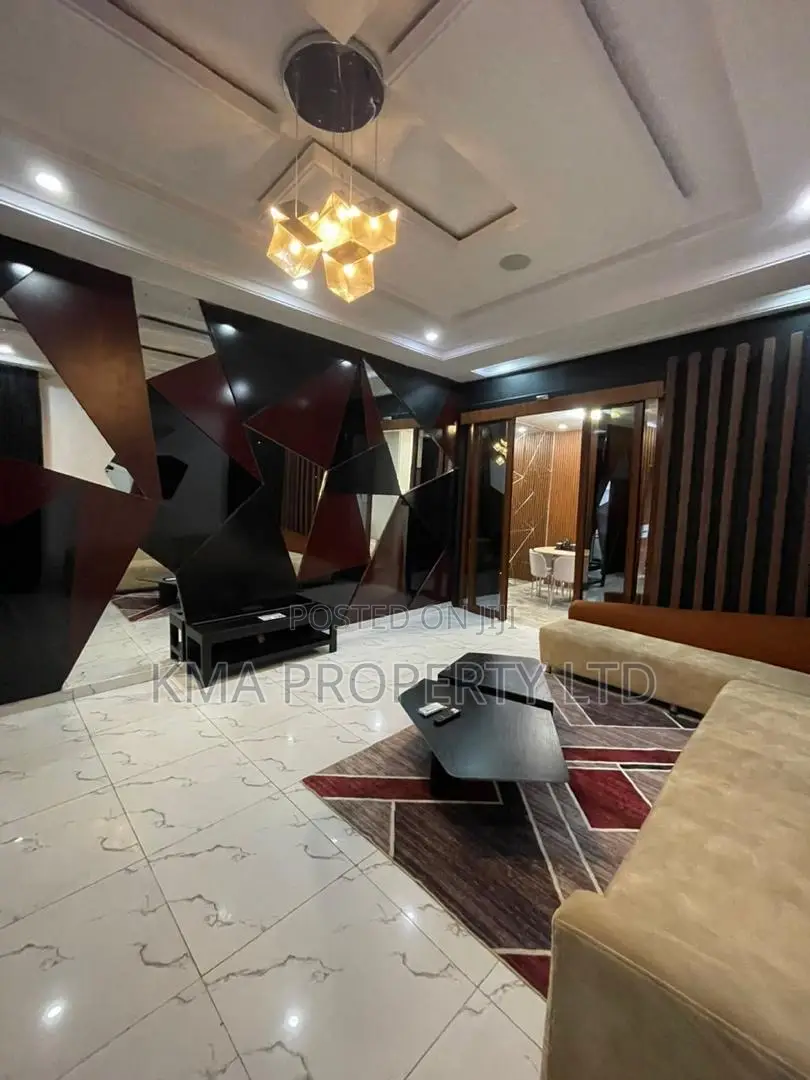 Luxurious 4 Bedroom Duplex
