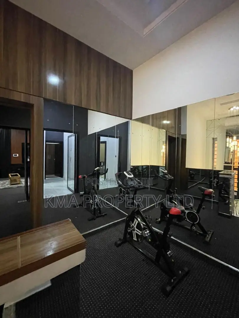 Luxurious 4 Bedroom Duplex