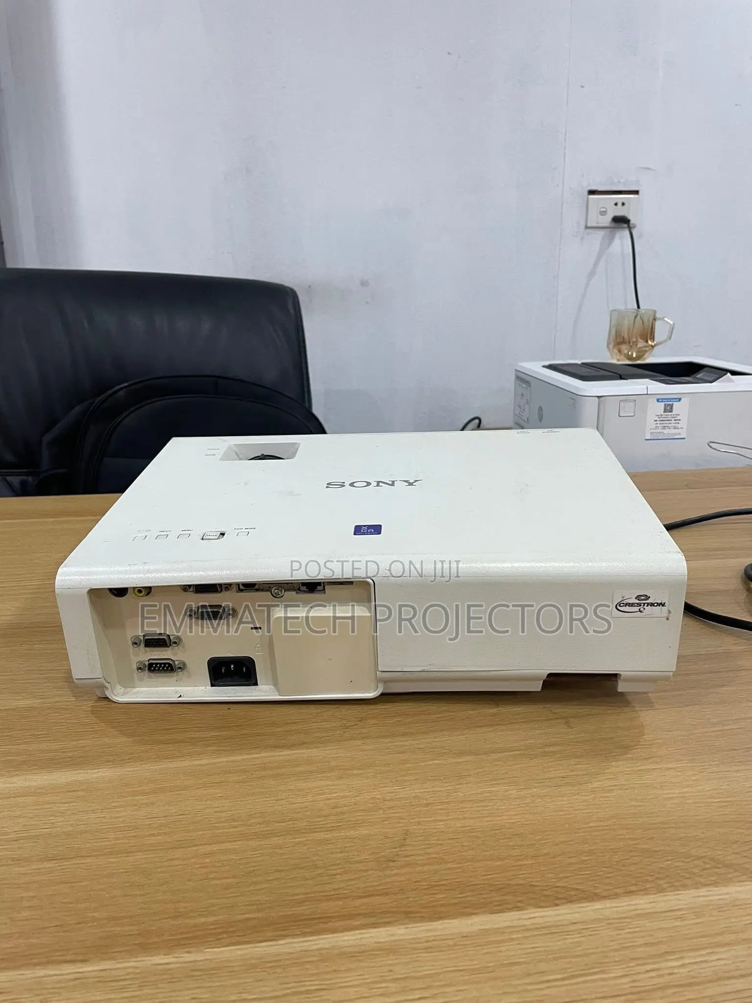Direct Uk Used Daylight Sony   Projector  Lagos, Oyo  , Delta , Abuja