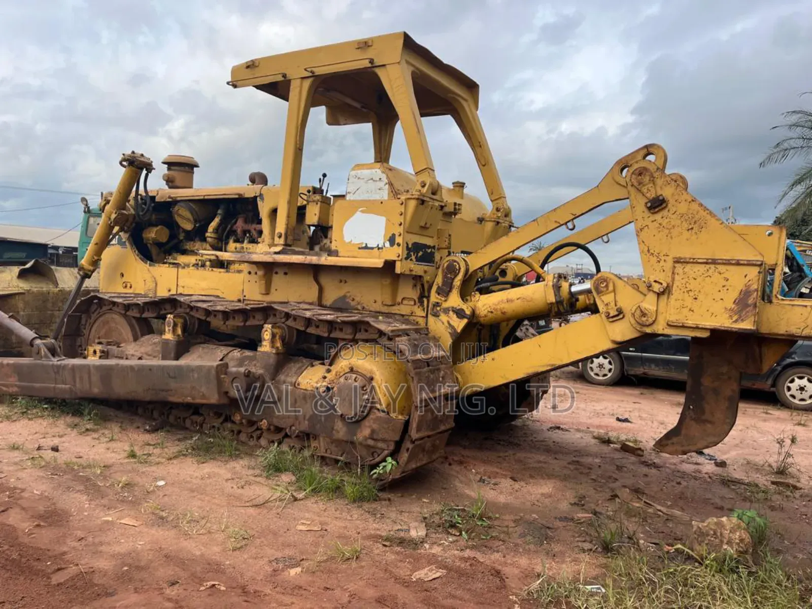 Cat Bulldozer D8k With Ripper - Company Use