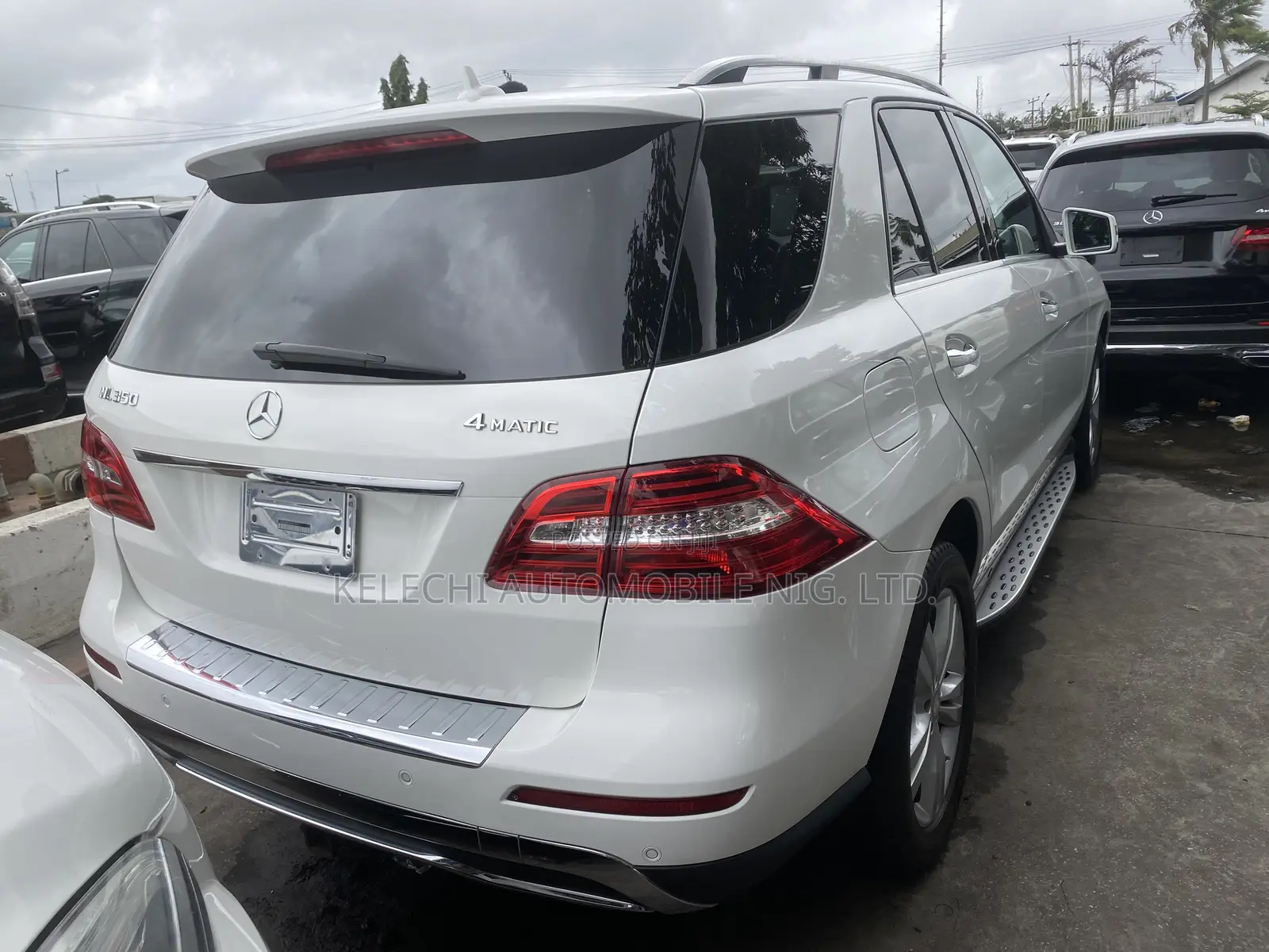 Mercedes-Benz M Class ML350 4MATIC 4dr SUV AWD (3.5L 6cyl 7A) 2014