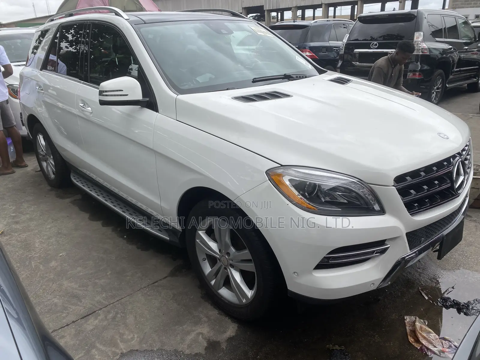 Mercedes-Benz M Class ML350 4MATIC 4dr SUV AWD (3.5L 6cyl 7A) 2014
