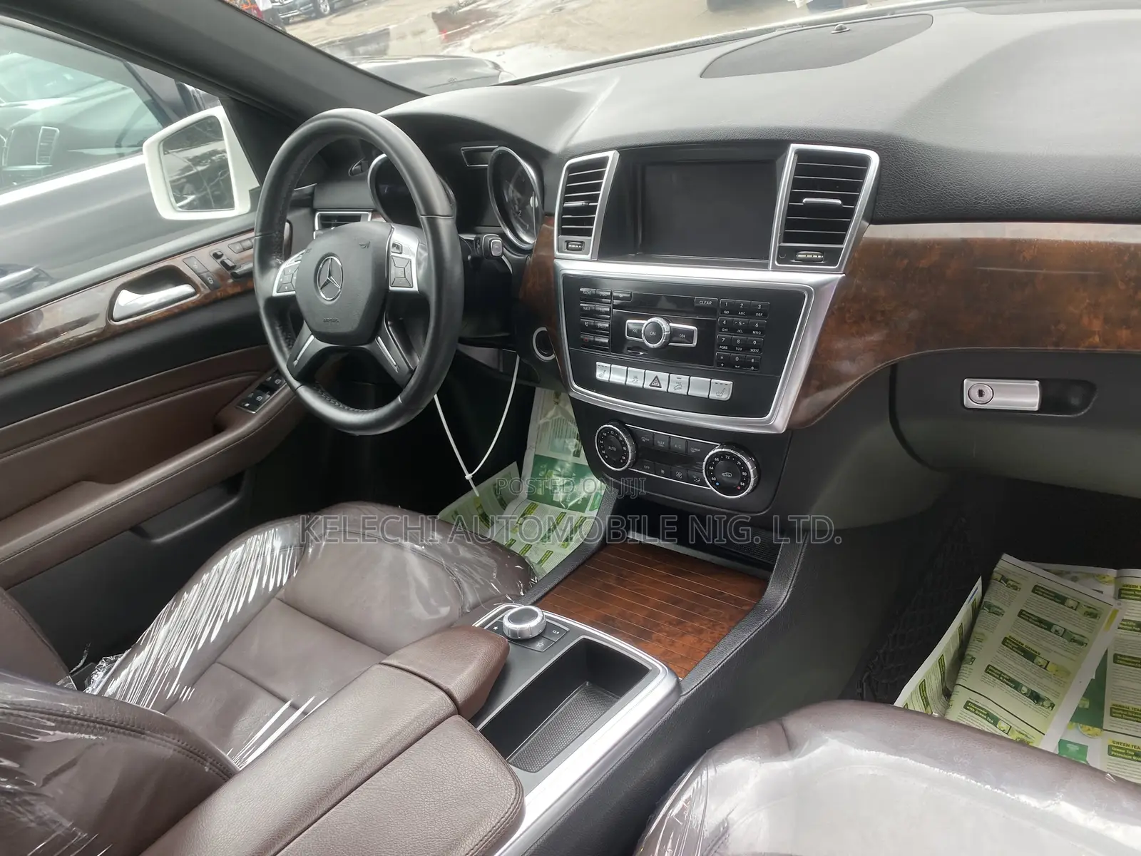 Mercedes-Benz M Class ML350 4dr SUV (3.5L 6cyl 7A) 2015 White