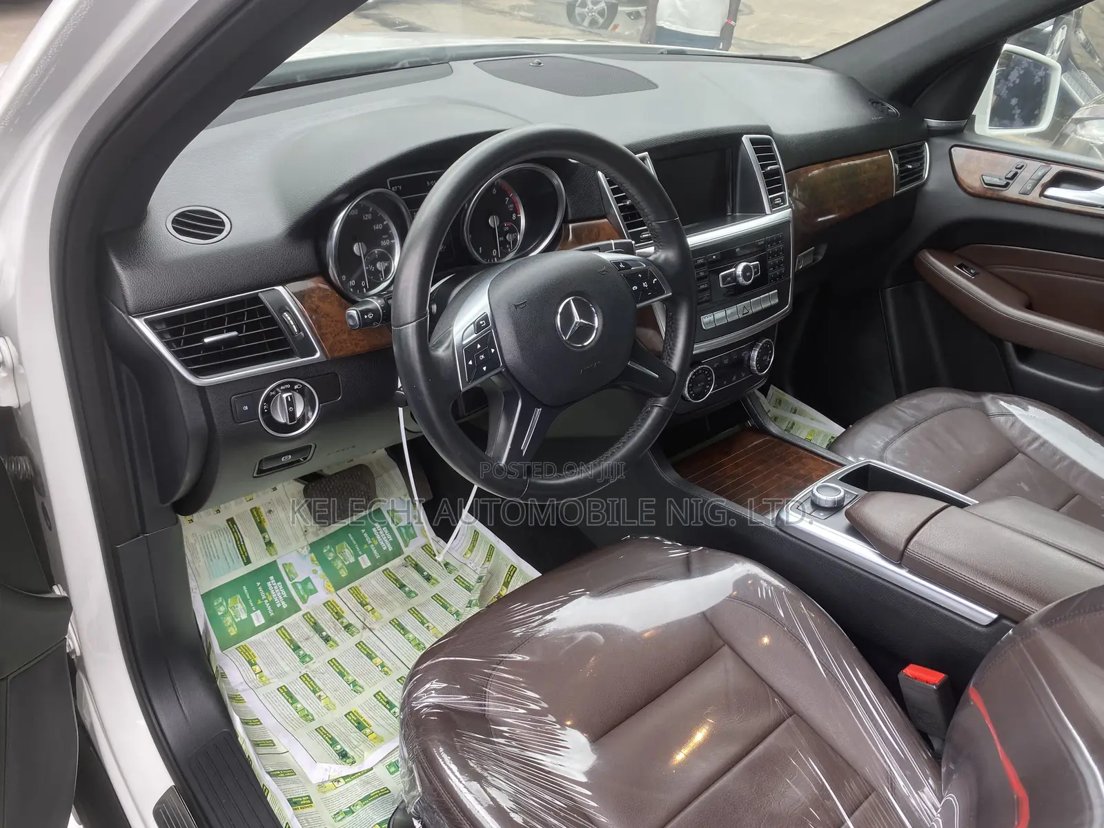 Mercedes-Benz M Class ML350 4dr SUV (3.5L 6cyl 7A) 2015 White