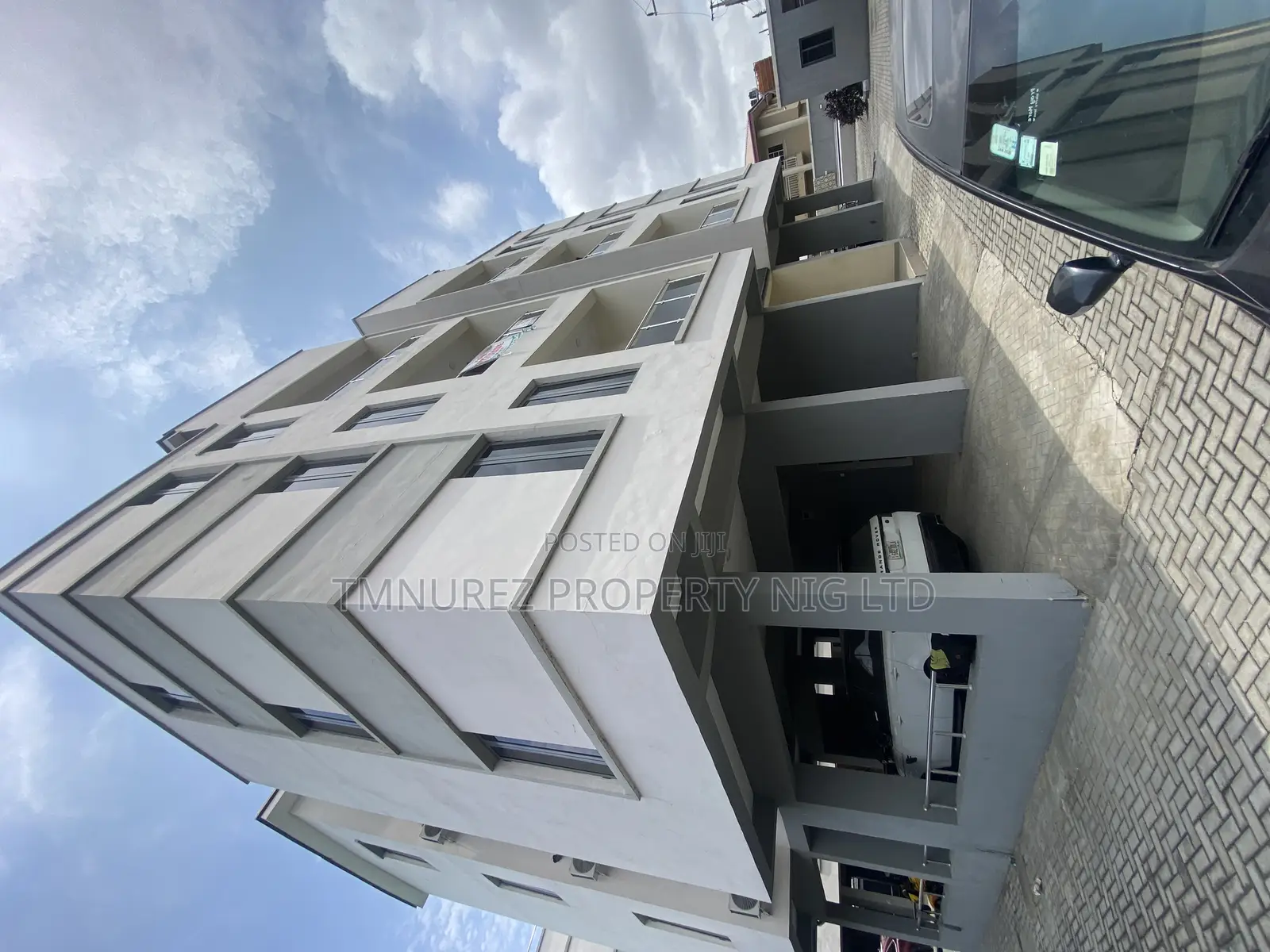 2bdrm Apartment in Ikate, Lekki for rent