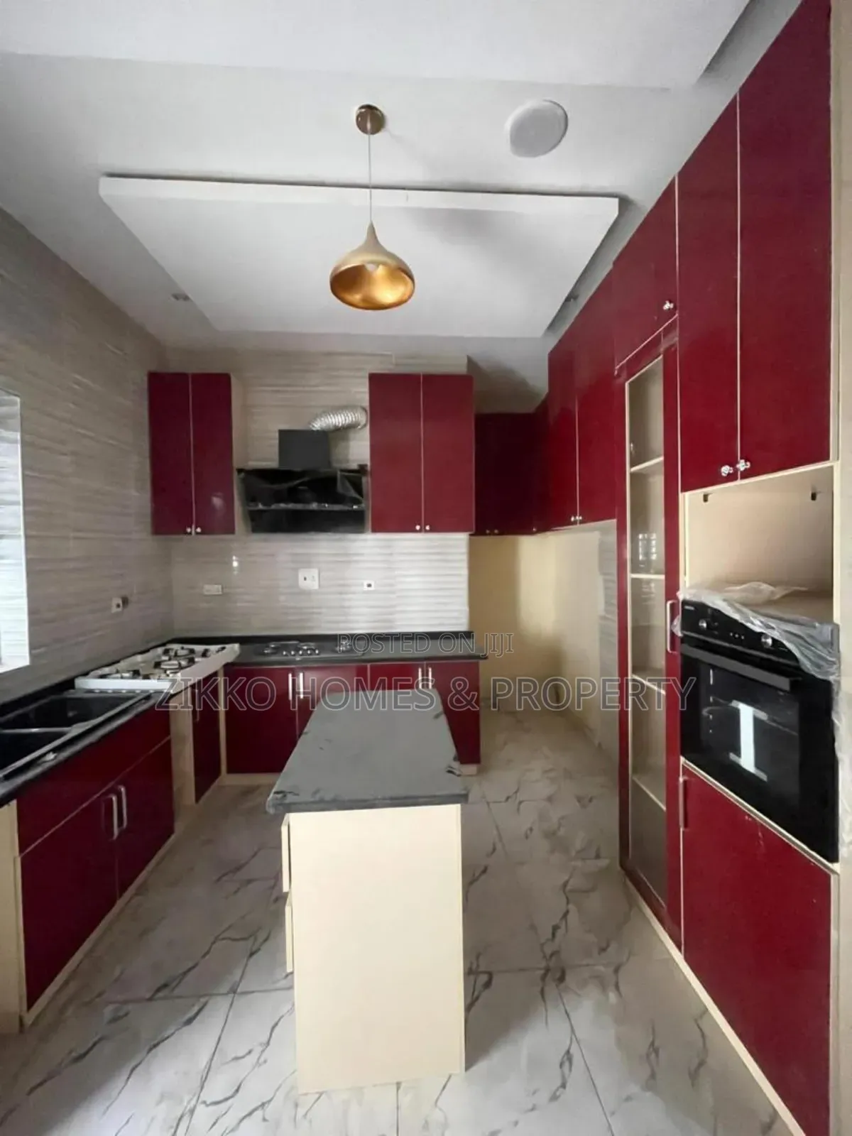 4bdrm Duplex in Orchid Road, Lekki for sale