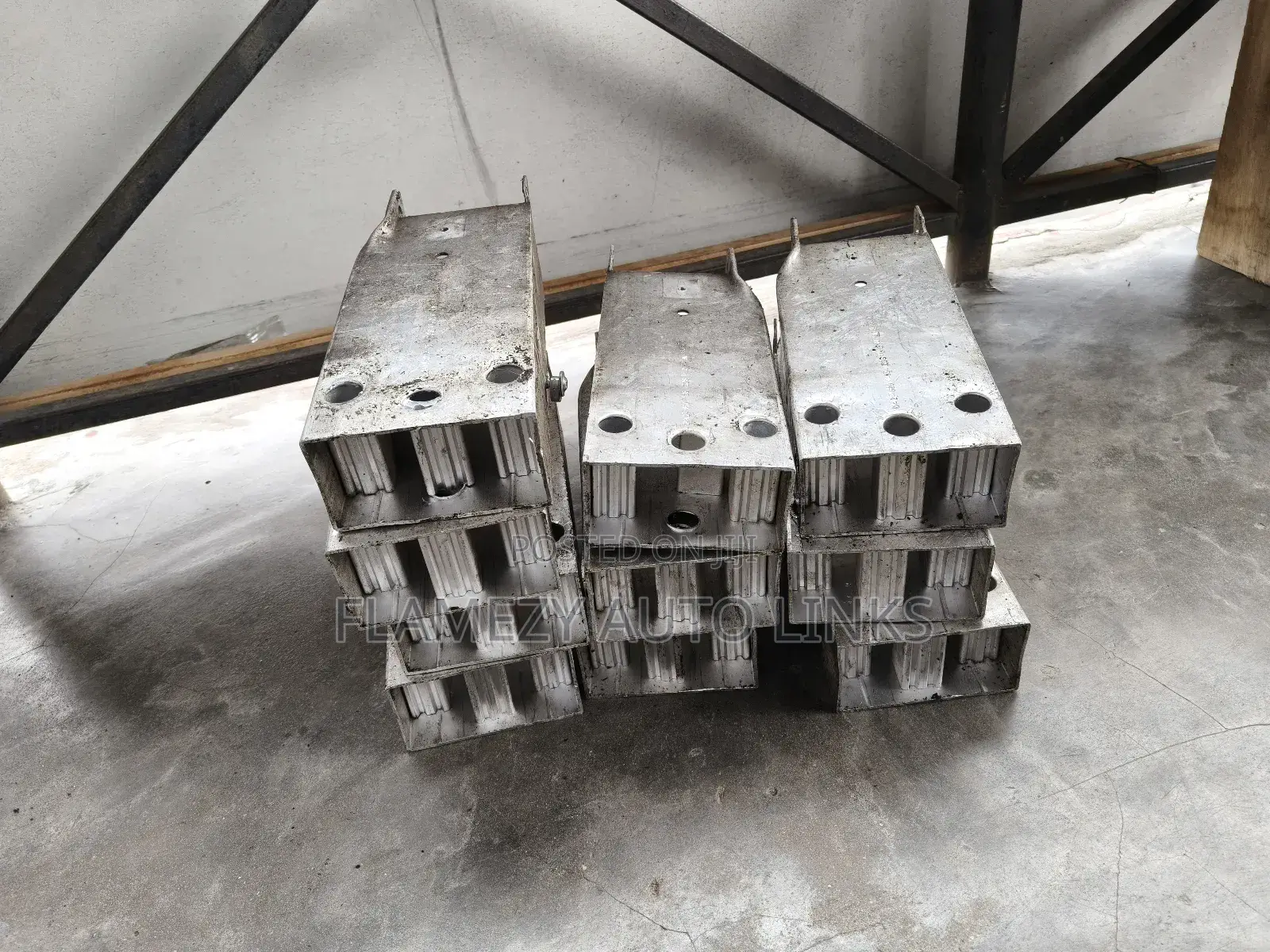 Short Beams For Gla/Cla 2015 Tokunbo