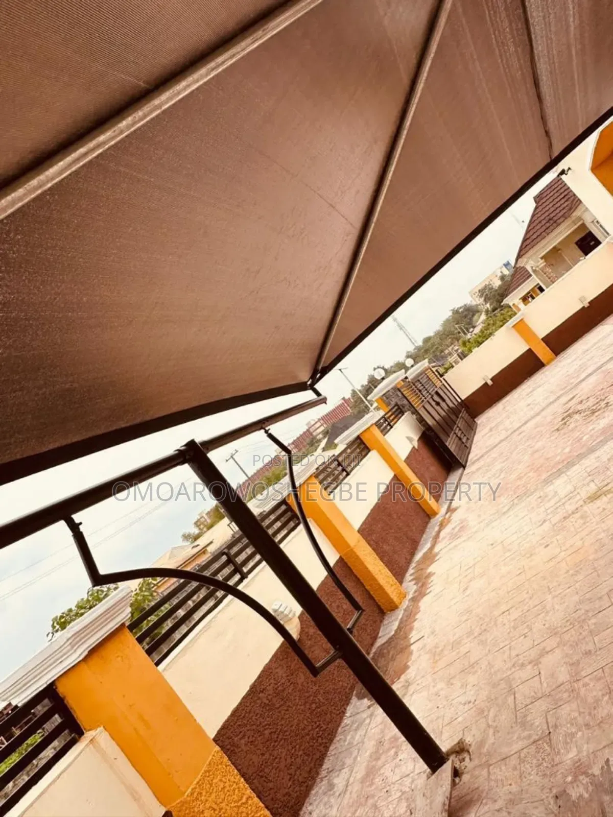 Furnished 3bdrm Bungalow in Alagbaka Gra, Akure for sale