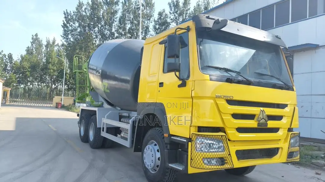 Howo Mixer Truck 2017 Yellow