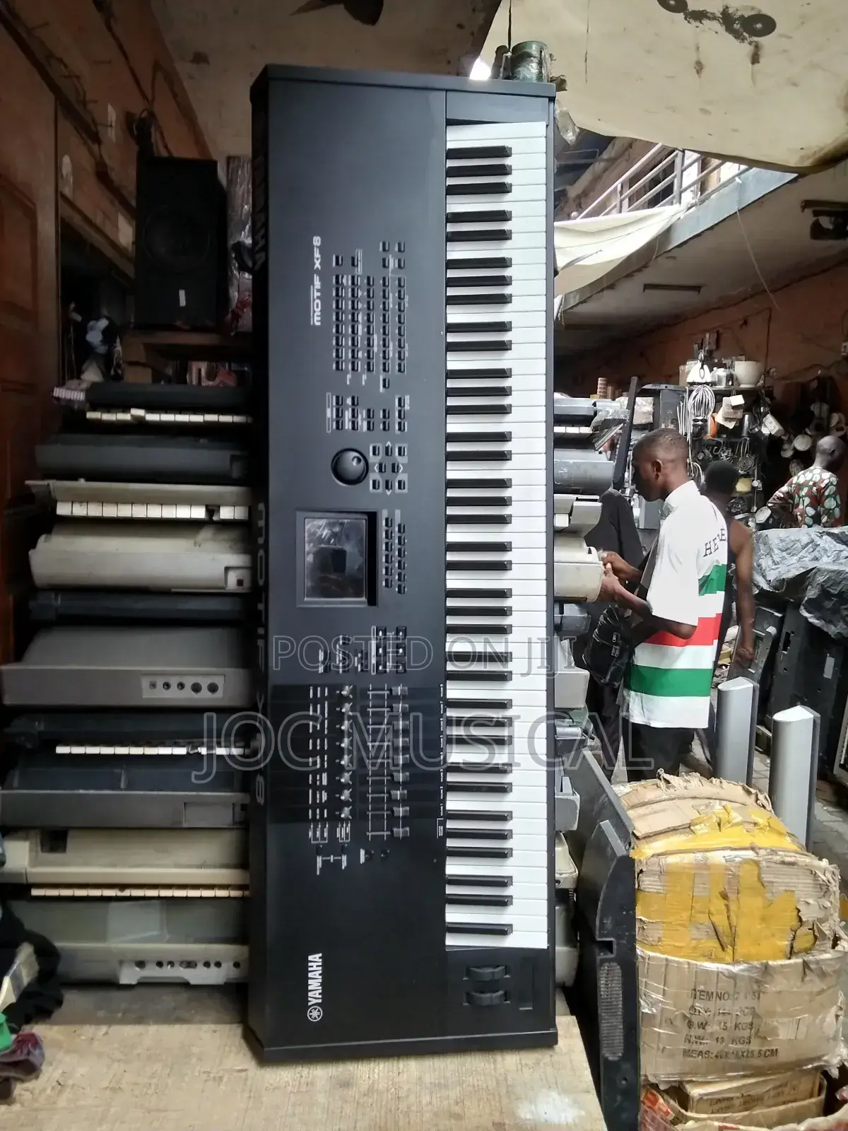 Keyboard Motif Xf8