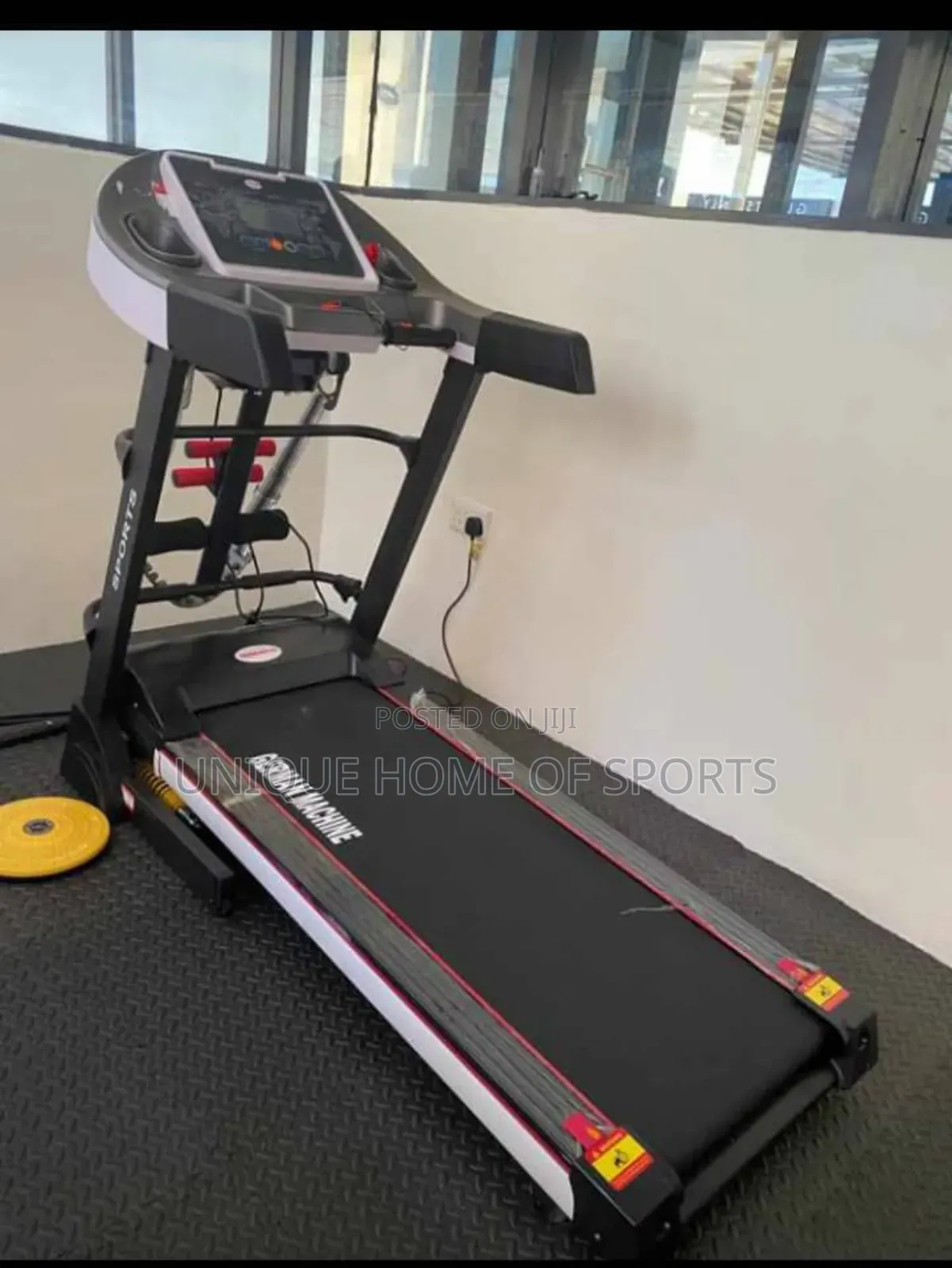 2.5 Treadmill With Massage