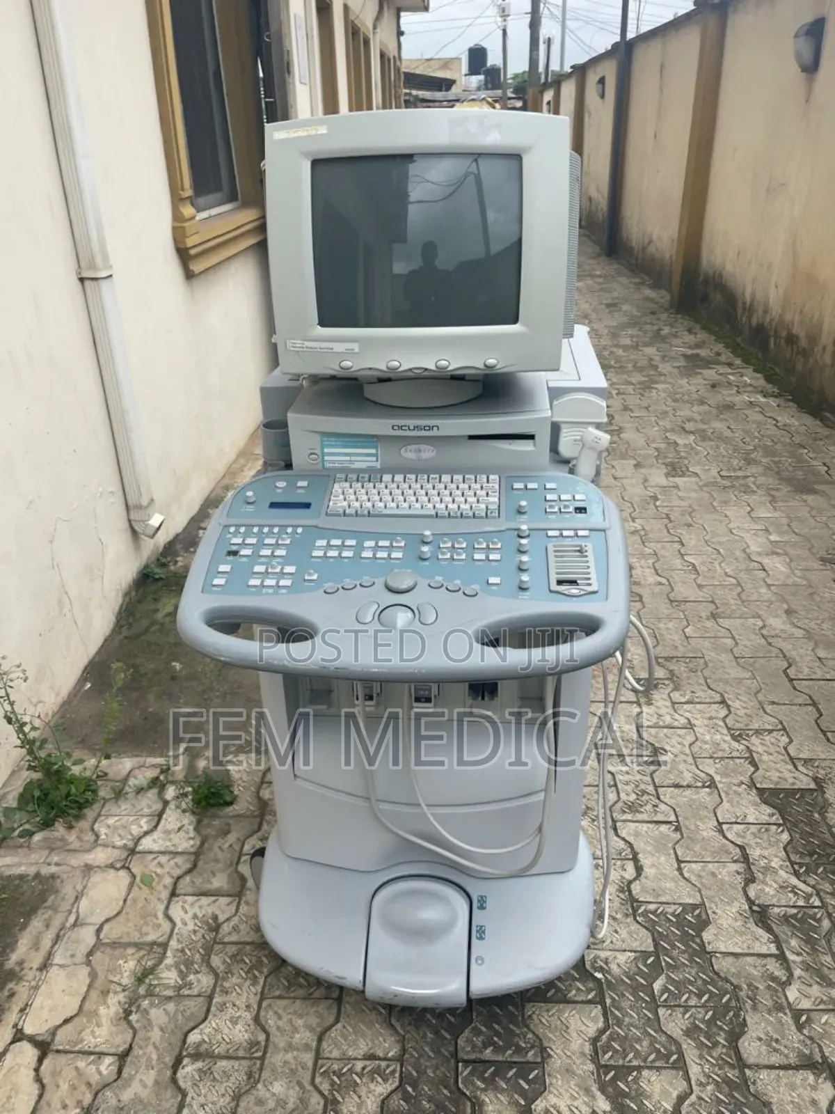 Acuson Sequoia 512 Ultrasound With Two Transducers