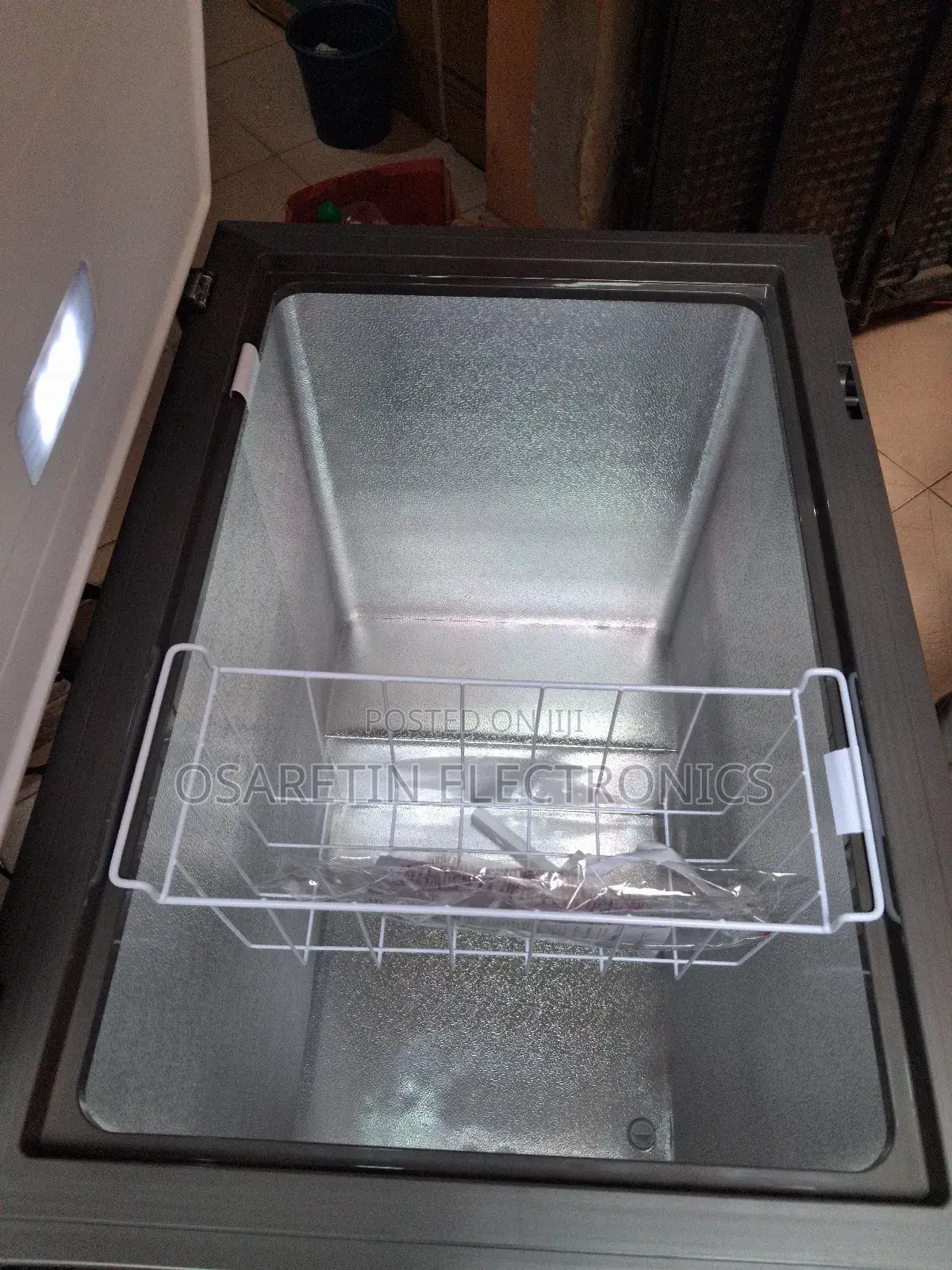 Hisense Freezer 200l With One Year Warranty