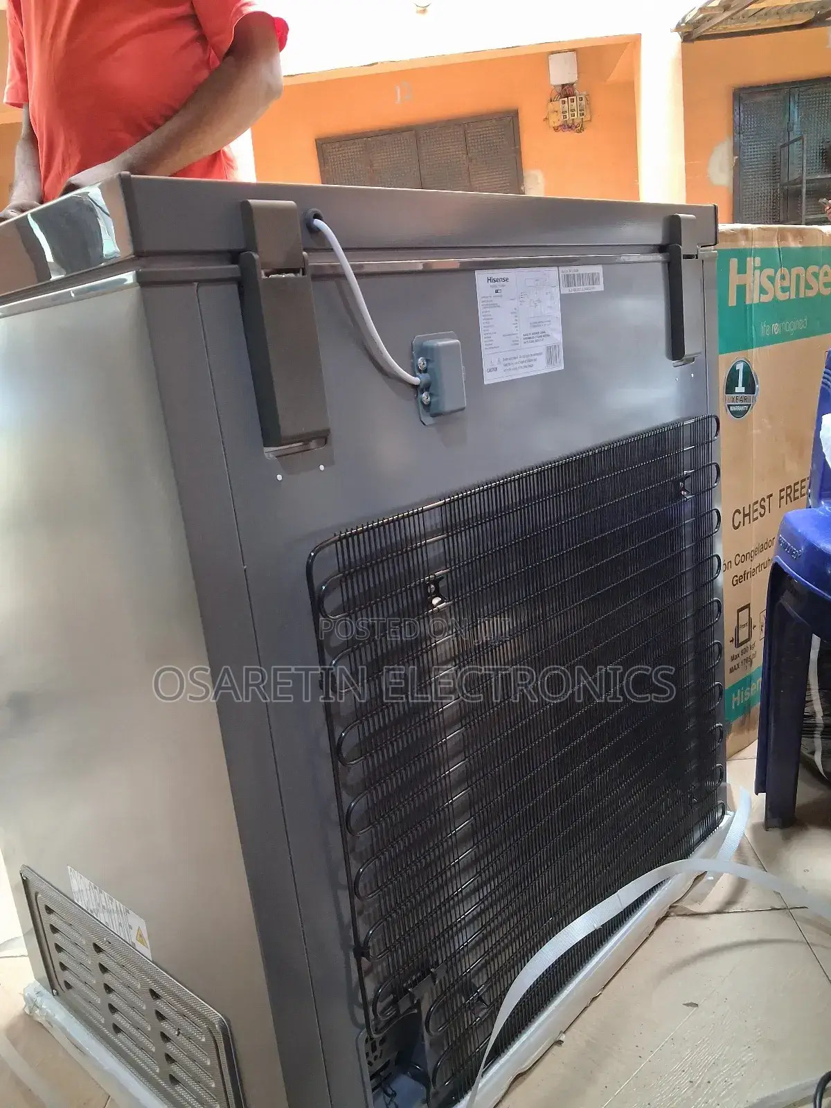 Hisense Freezer 200l With One Year Warranty