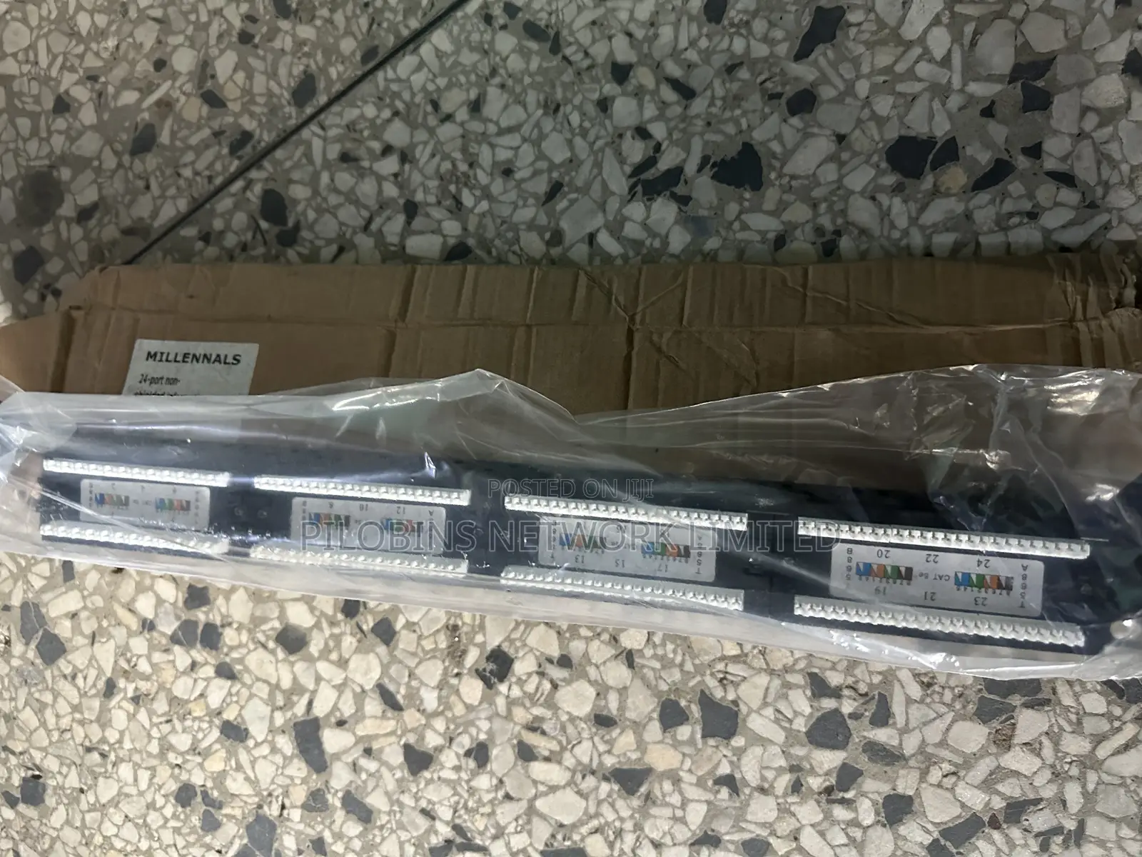 Millennals 24ports Cat5e Patch Panels
