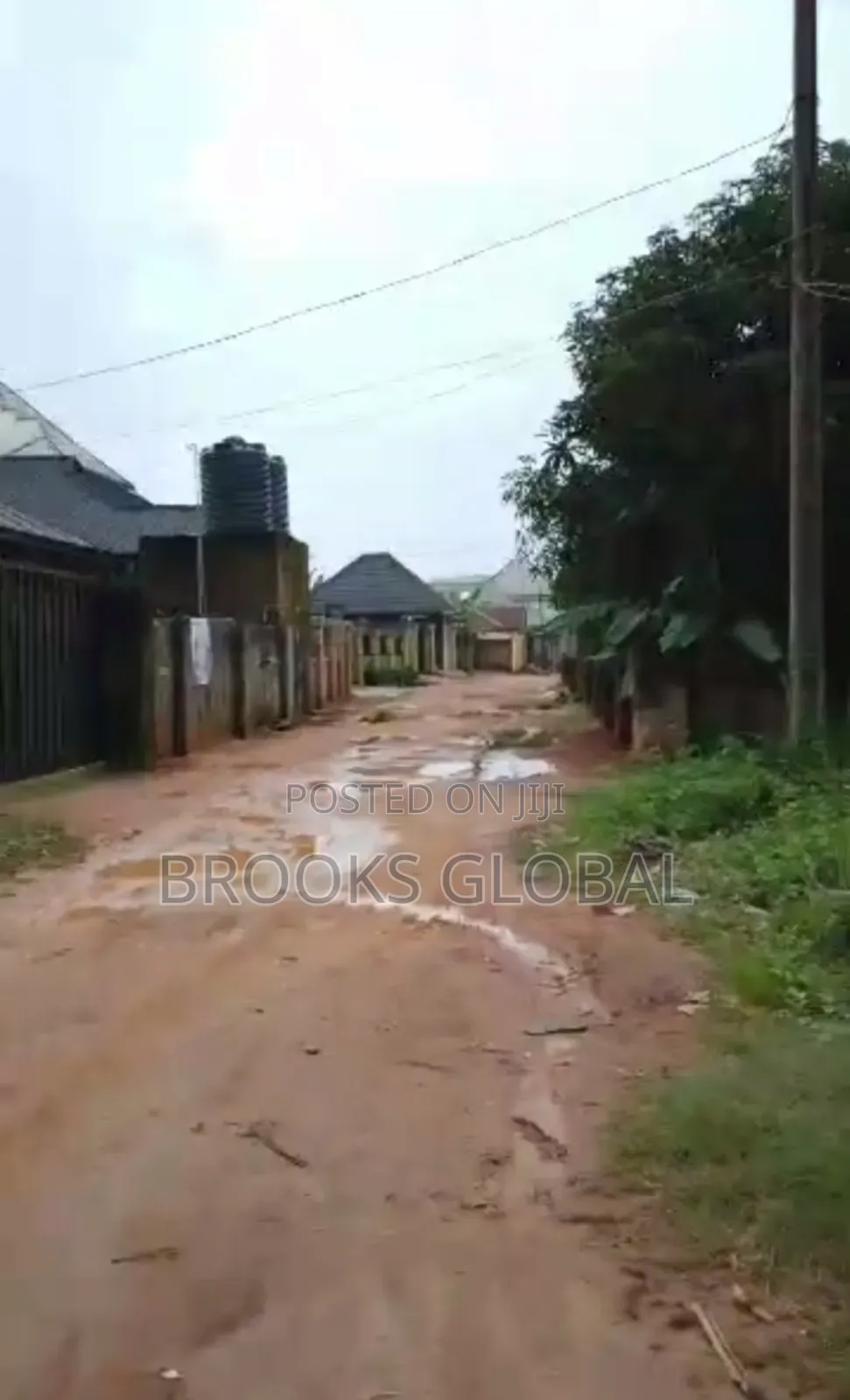 50/100 at Behind S T Barrack, Isiohor for Sale