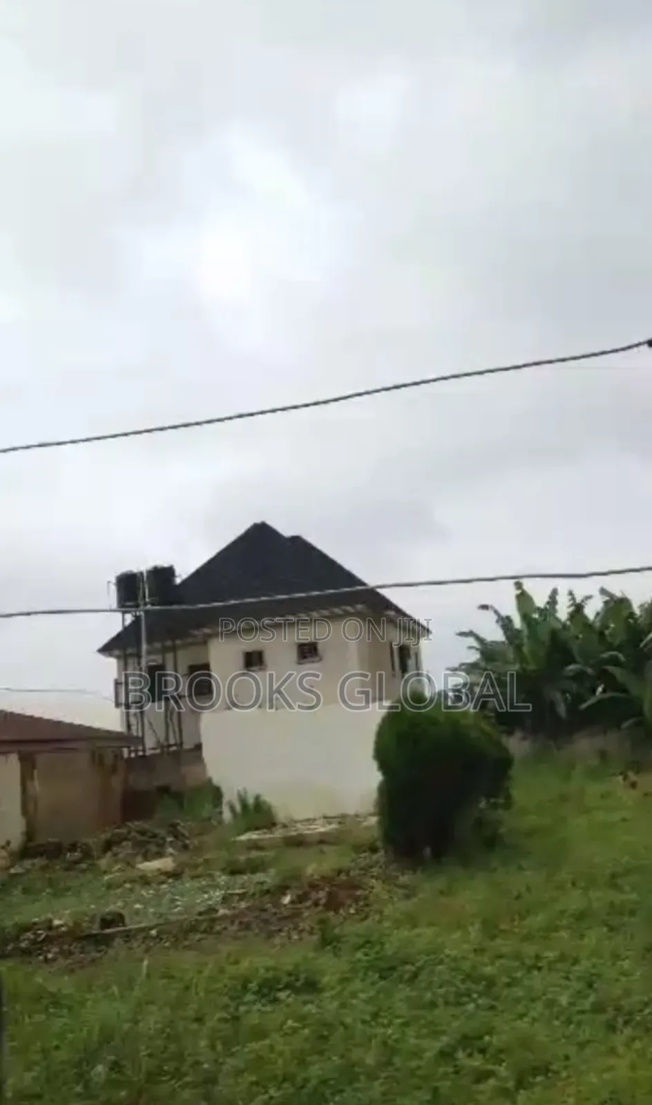 50/100 at Behind S T Barrack, Isiohor for Sale