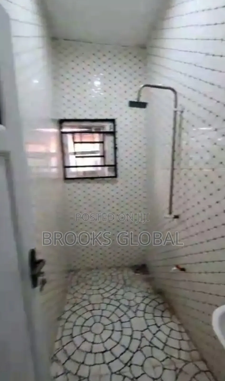 3bdrm Bungalow in Benin City for rent
