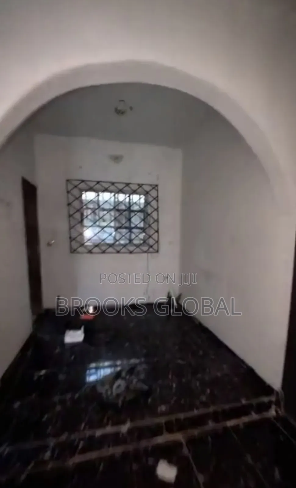 3bdrm Block of Flats in Benin City for rent