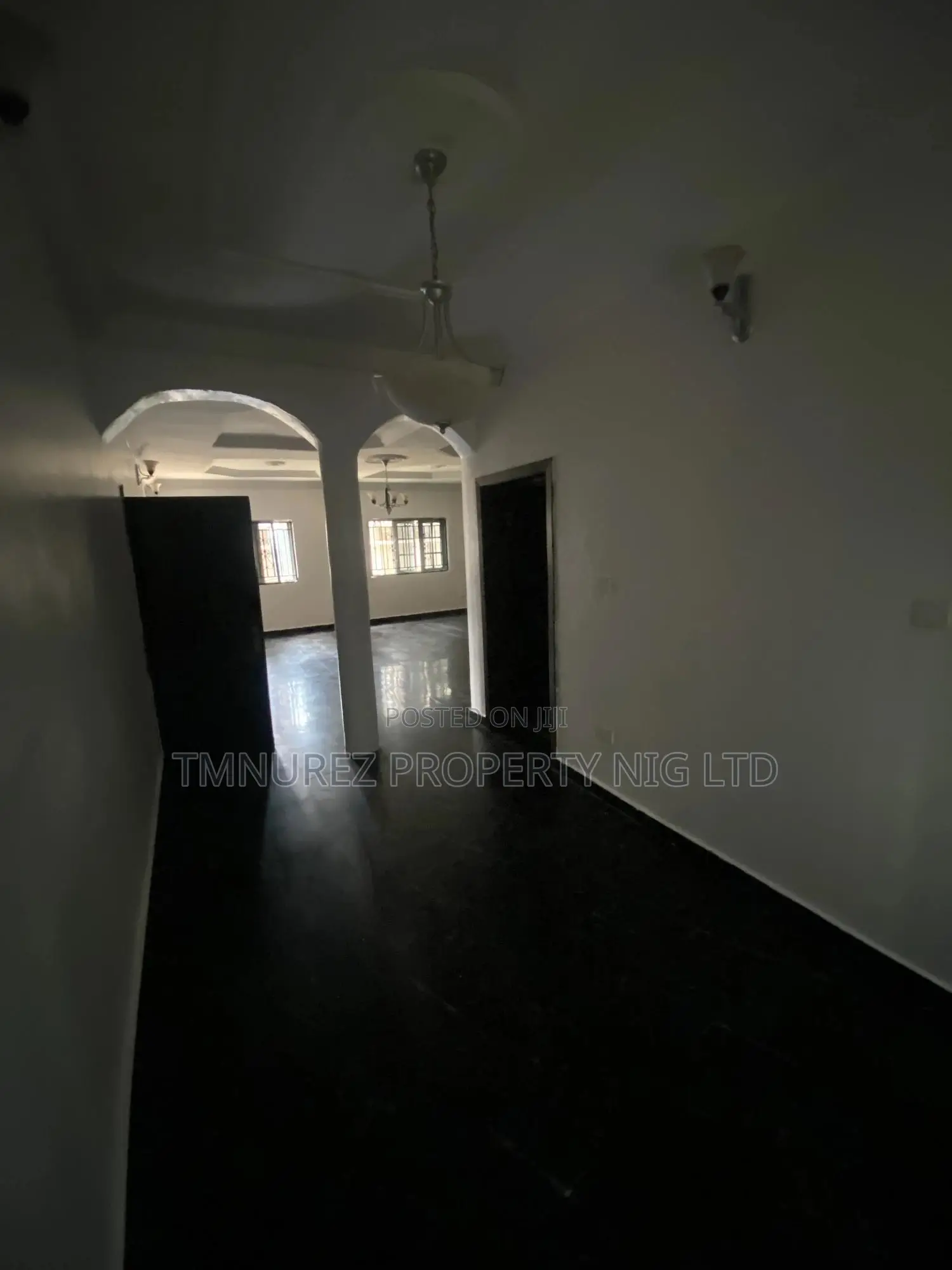 3bdrm Apartment in Ikate, Lekki for rent