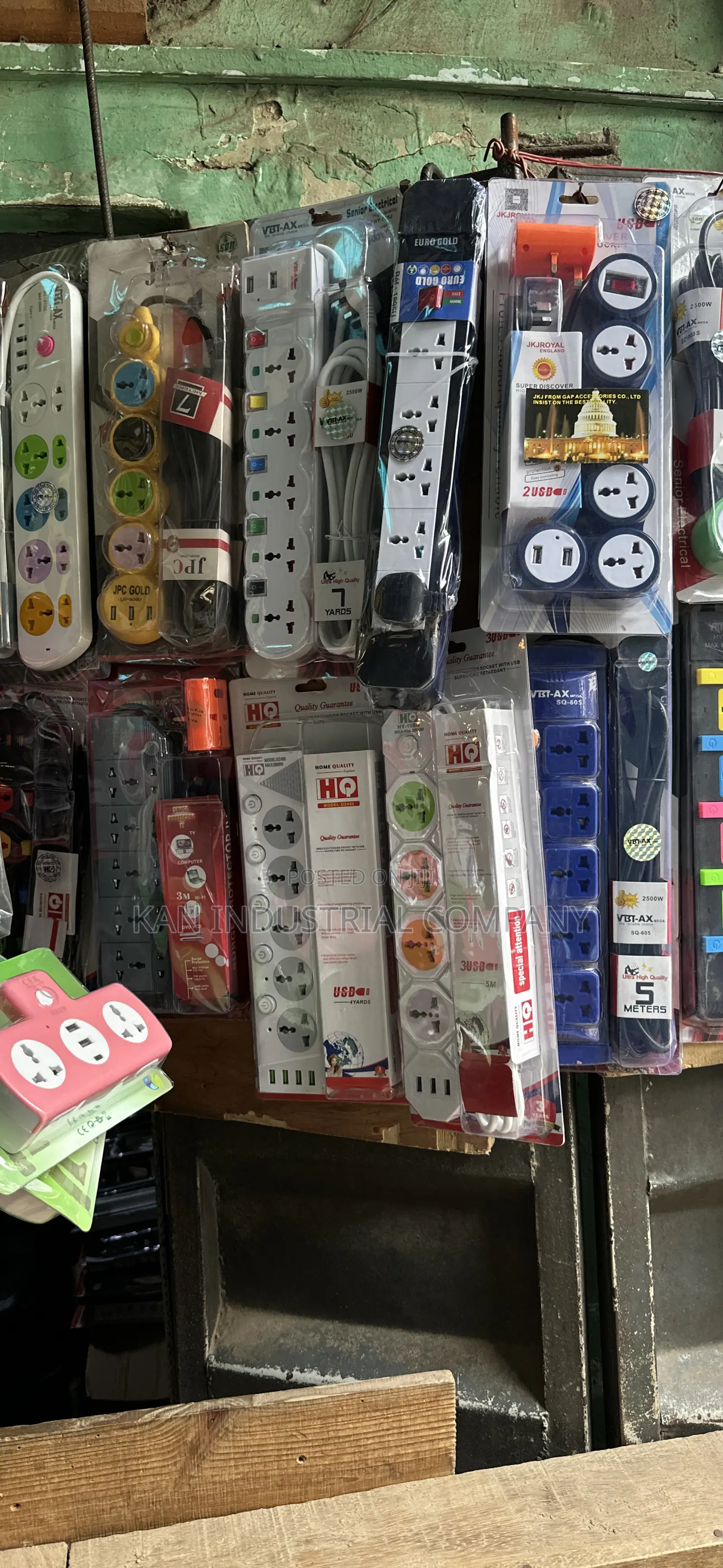 All Kinds Of Sockets