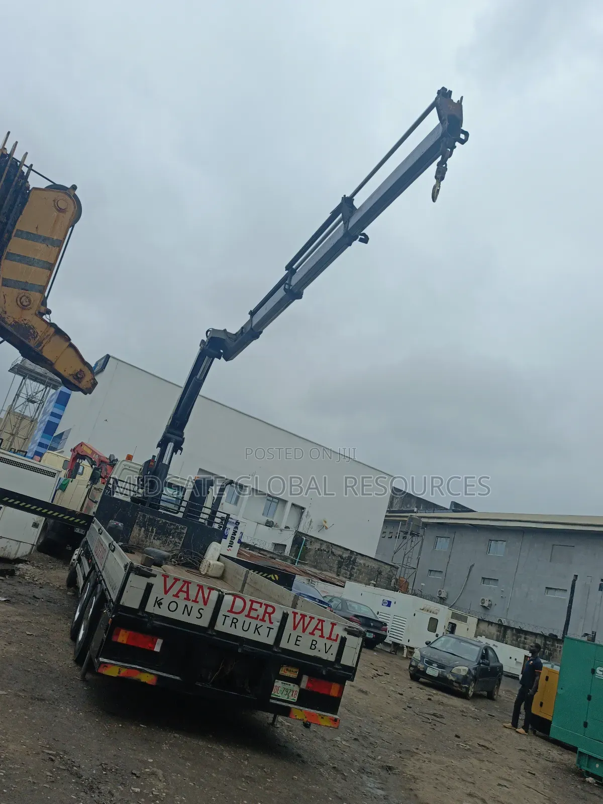 15ton Crane Truck/ Self Loader for Hire