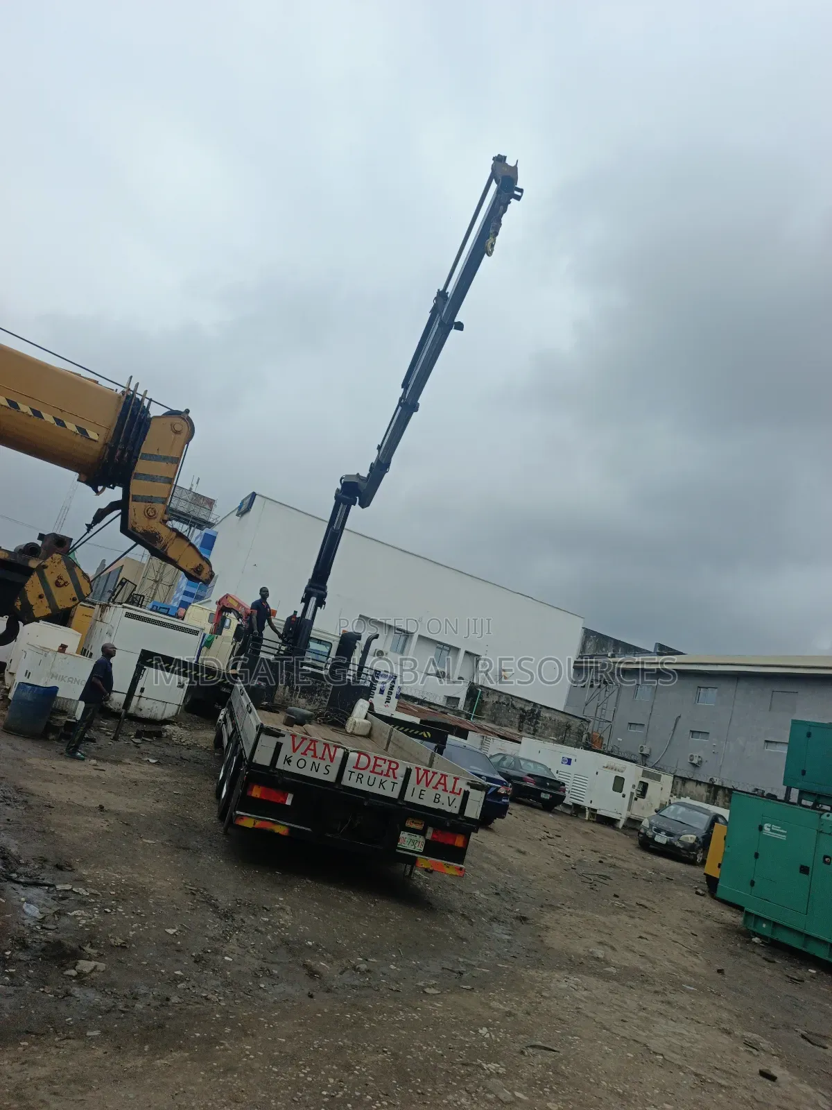 15ton Crane Truck/ Self Loader for Hire