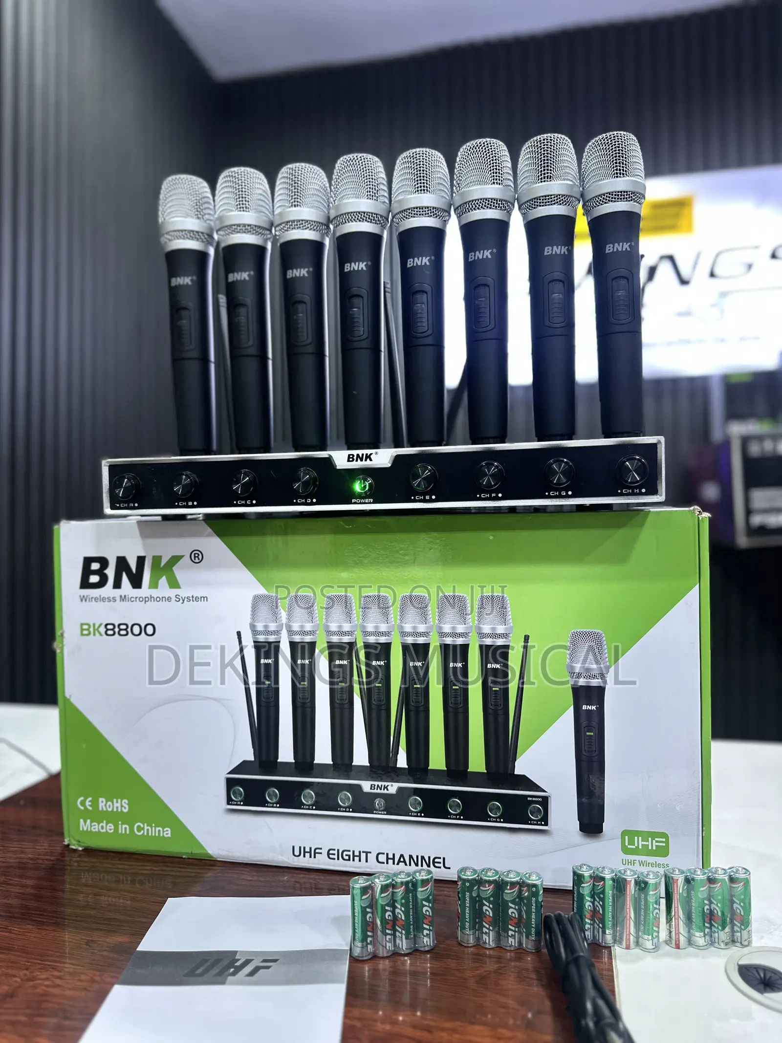 Original BNK 8-in-1 Wireless Microphone System – Handheld