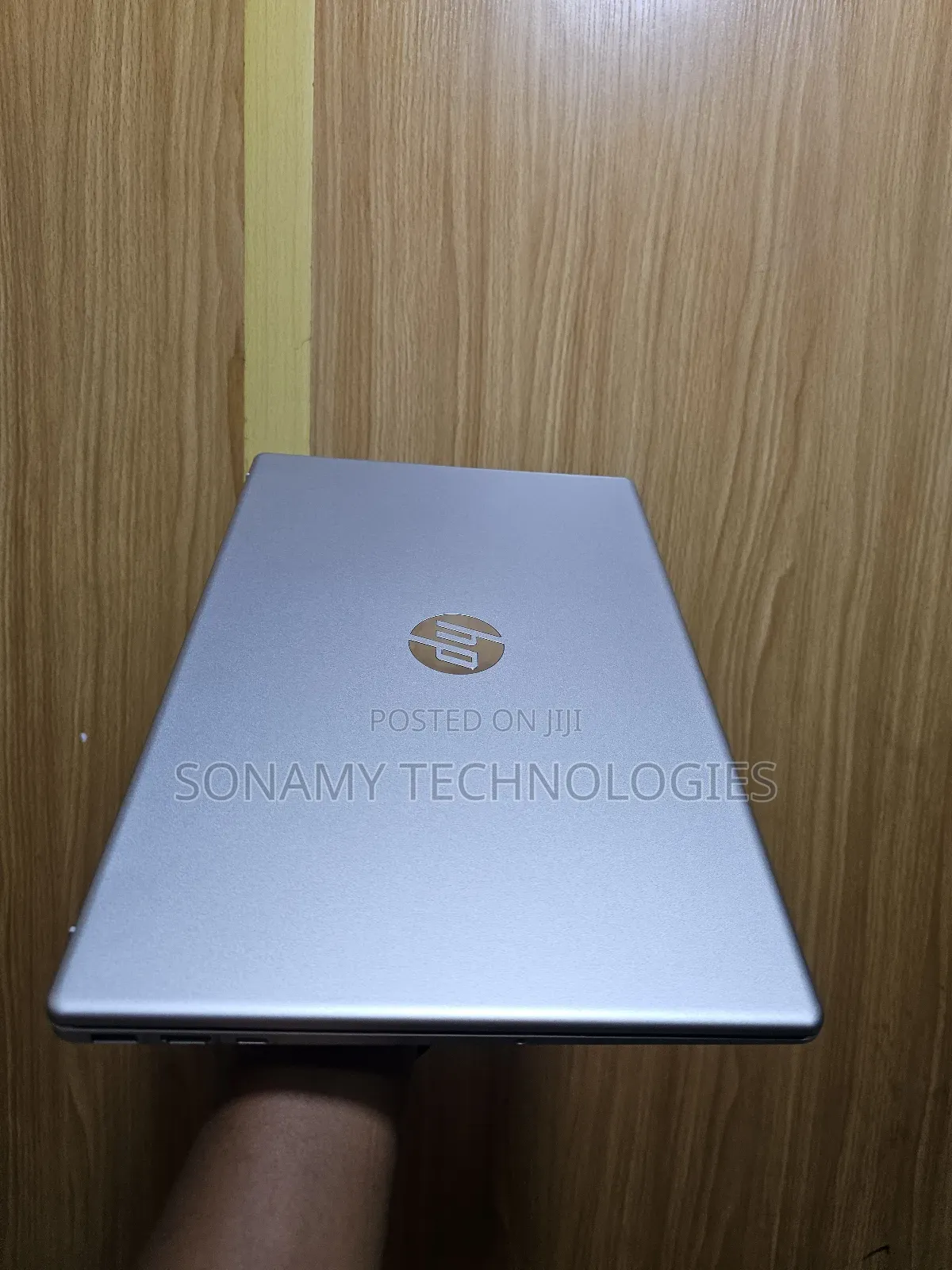 New Laptop HP 15-Da2933nia 8GB Intel Core I5 SSD 512GB