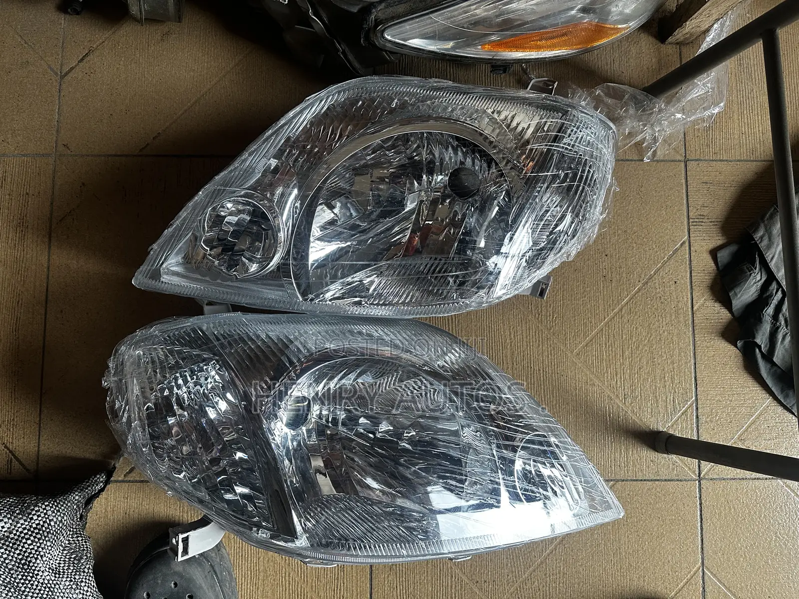 Set Headlamp Bank Model 2003 1 Bulb