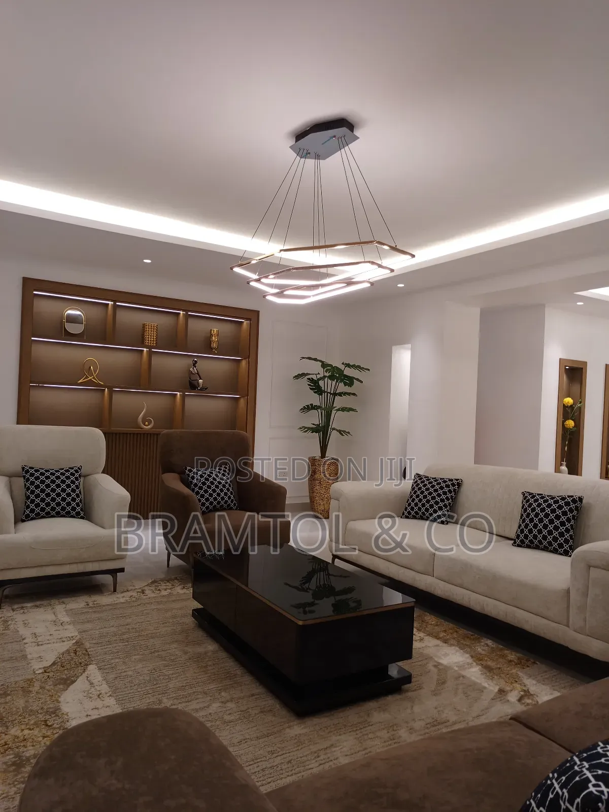 Furnished 3bdrm Apartment in With Bq, Wuse 2 for rent