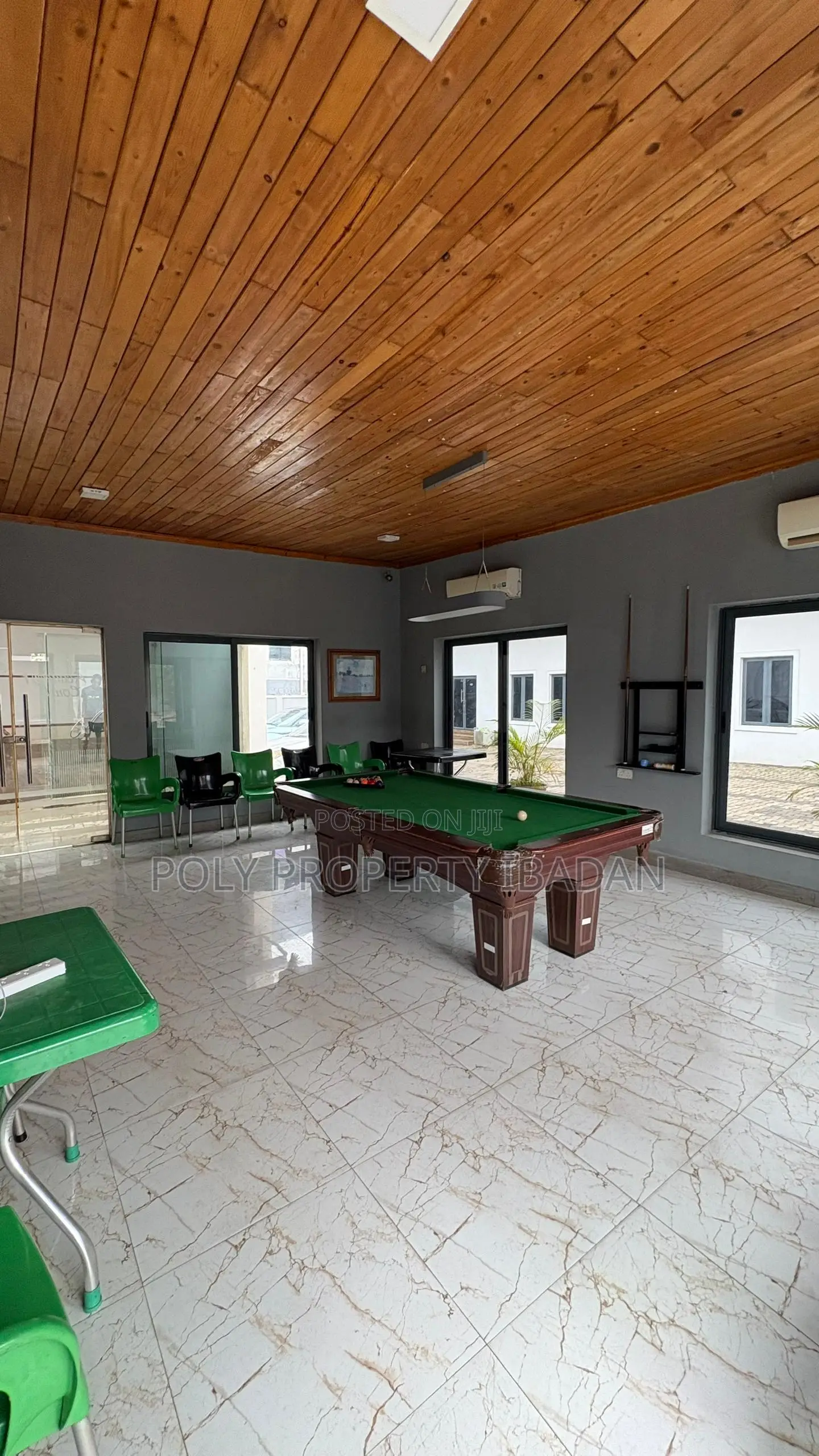 3 Bedroom Duplex With Pool in Kolapo Ishola Gra, Akobo