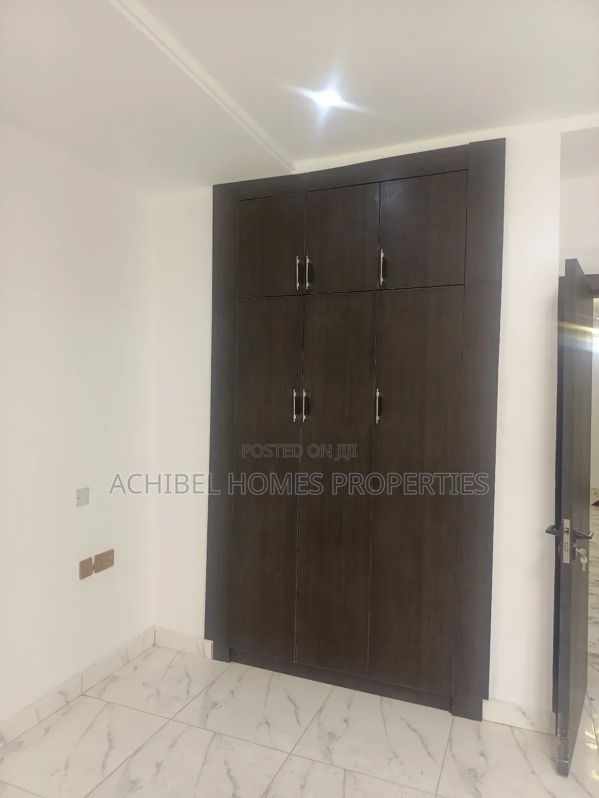 Mini Flat in Ikoyi for rent