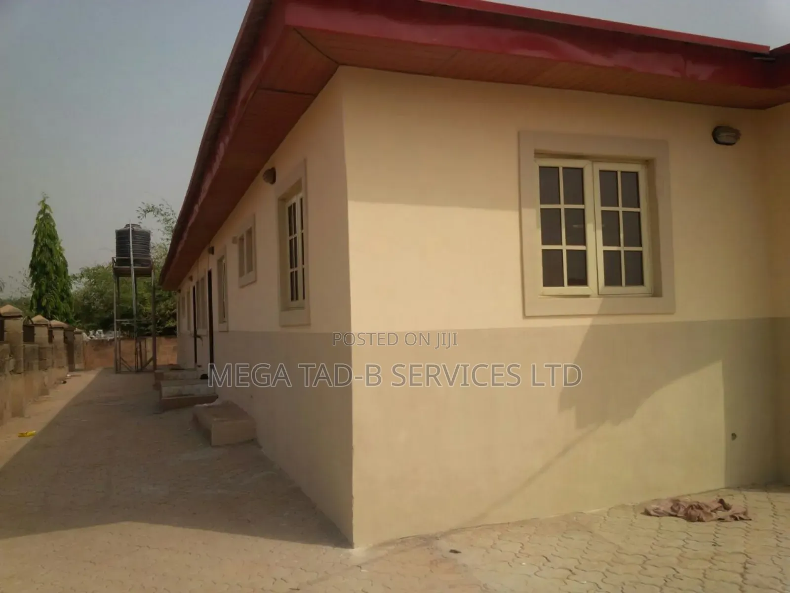 3bdrm Bungalow in Magboro Estate, Ojodu for sale